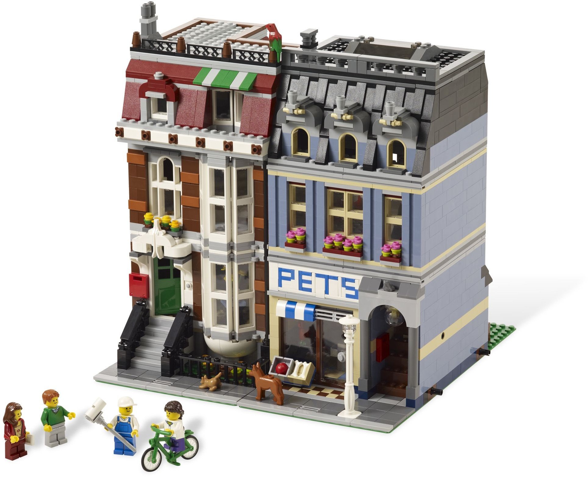 LEGO 10218 Creator Pet Shop Building Set - 3-in-1 Modular Toy for Adults & Kids, Perfect for Home Decoration & Creative Play