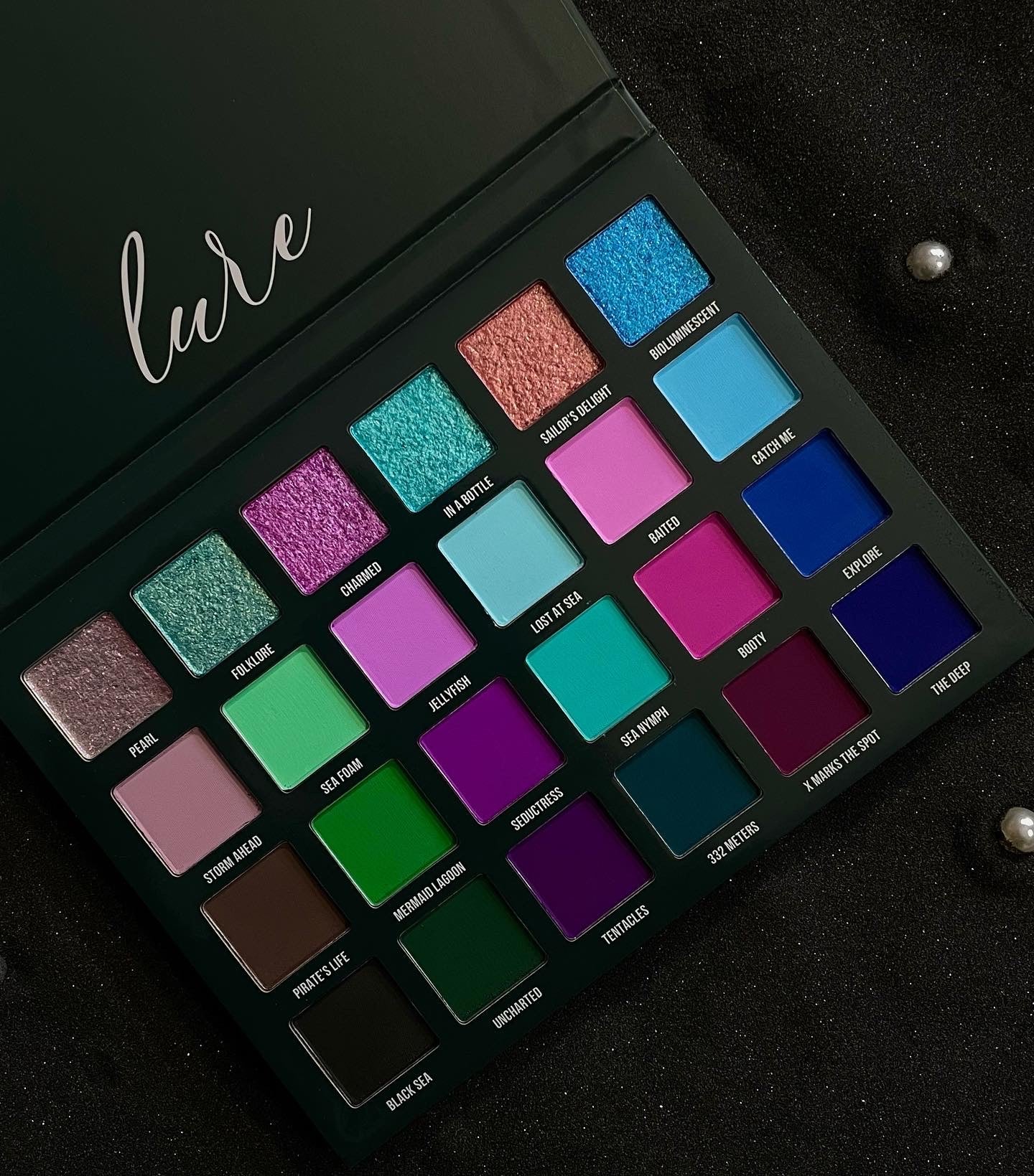 Best Lure Eyeshadow Palette - 12 Highly Pigmented Matte & Shimmer Shades for Day & Night Makeup Looks | Perfect for Parties, Weddings & Everyday Glam