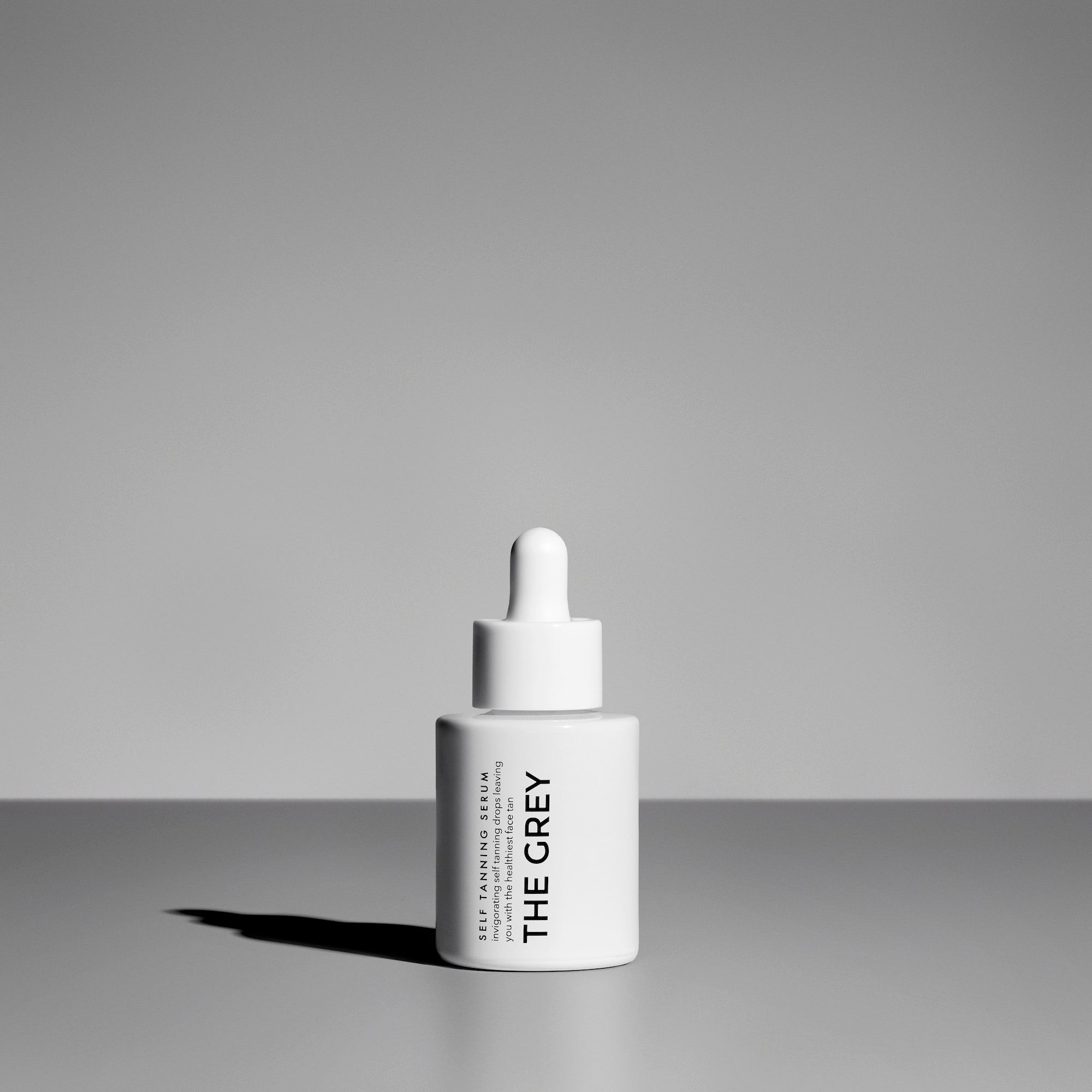 Best Self Tanning Serum for a Natural Glow - Organic & Streak-Free Tan - Perfect for Face & Body - Ideal for Sunless Tanning at Home or Before Vacations