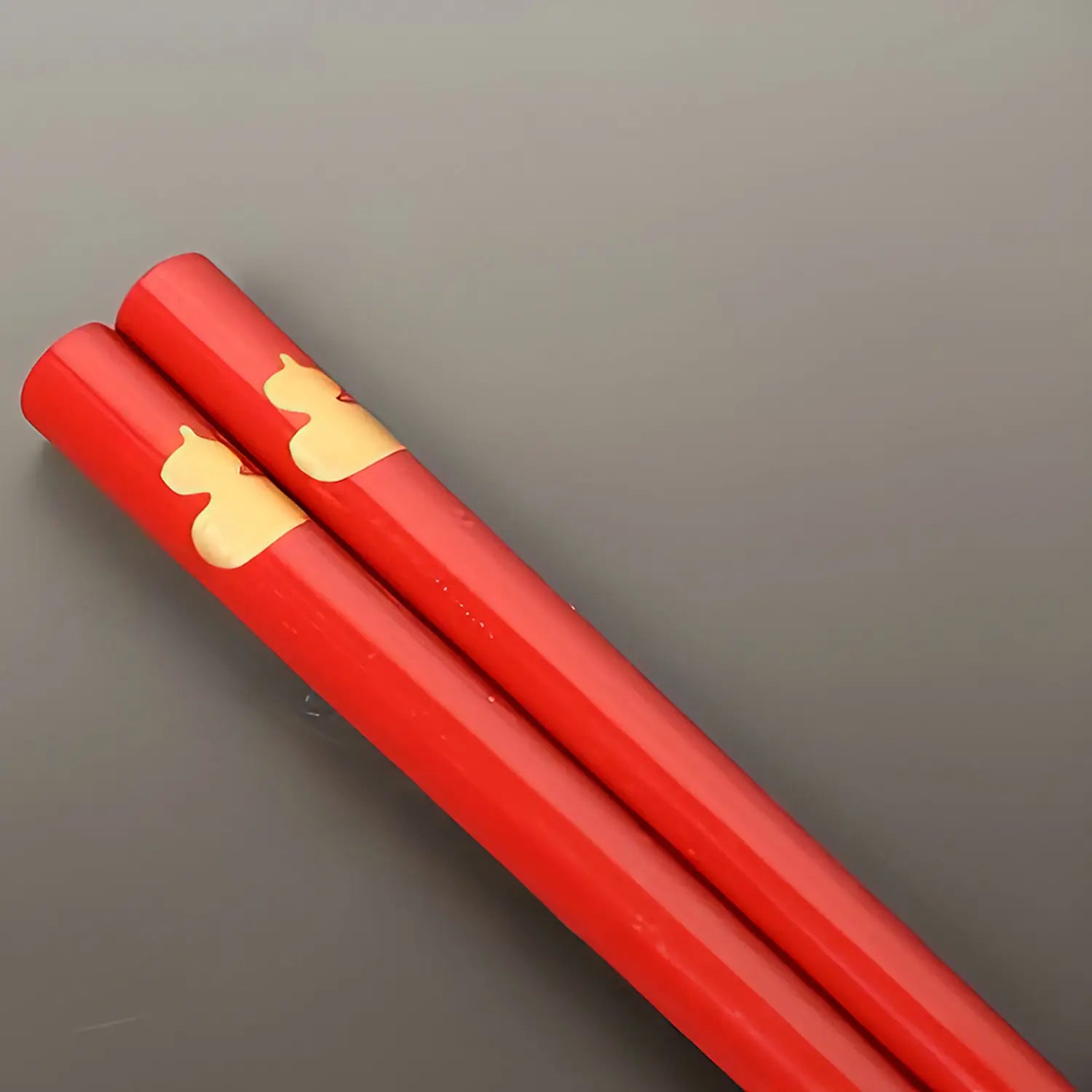 Premium Echizen Shikki Makie Wooden Couple Chopsticks - Handcrafted Gourd Design for Romantic Dining & Japanese Cuisine | Perfect Gift for Anniversaries & Valentine's Day