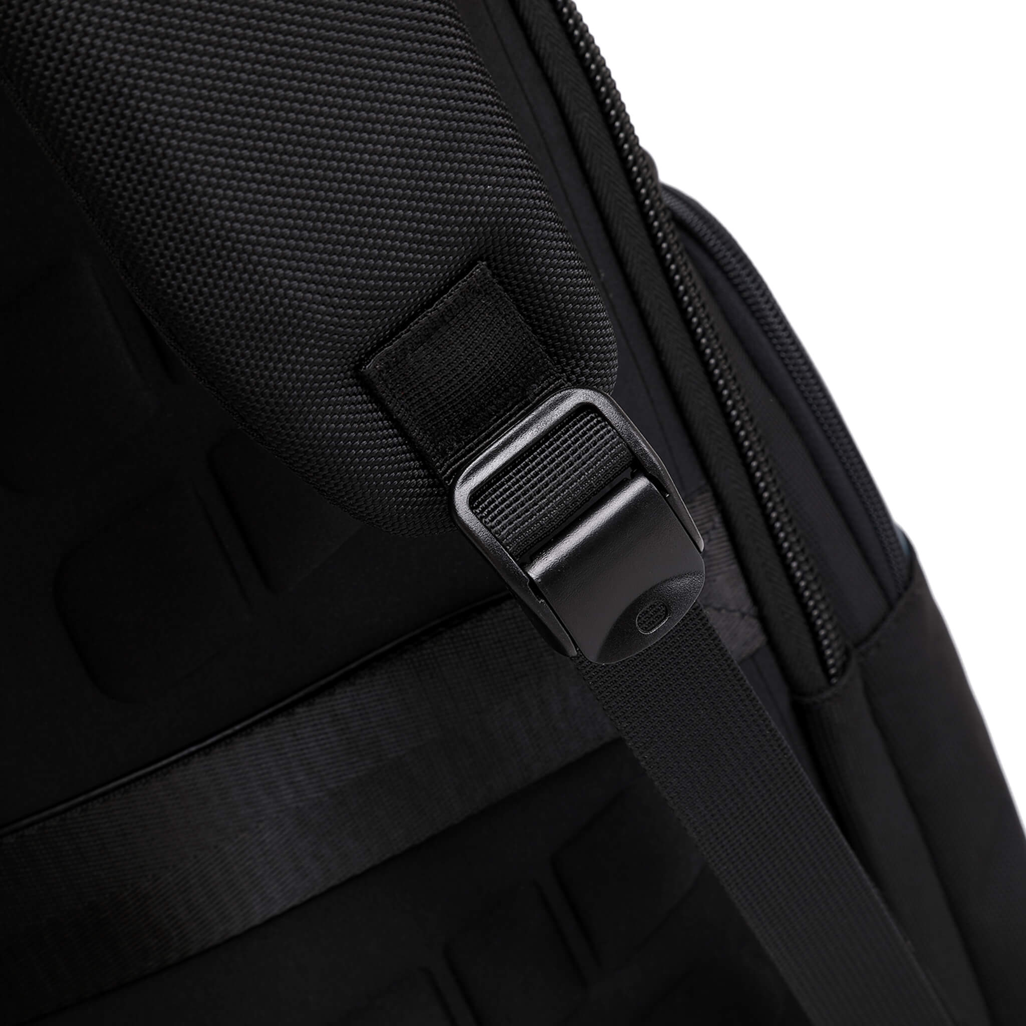 TPB006 Troop London Urban Laptop Backpack - Waterproof 15.6 Inch Business Backpack for Men & Women, Durable College School Backpack with USB Charging Port - Perfect for Work, Travel & Daily Commute