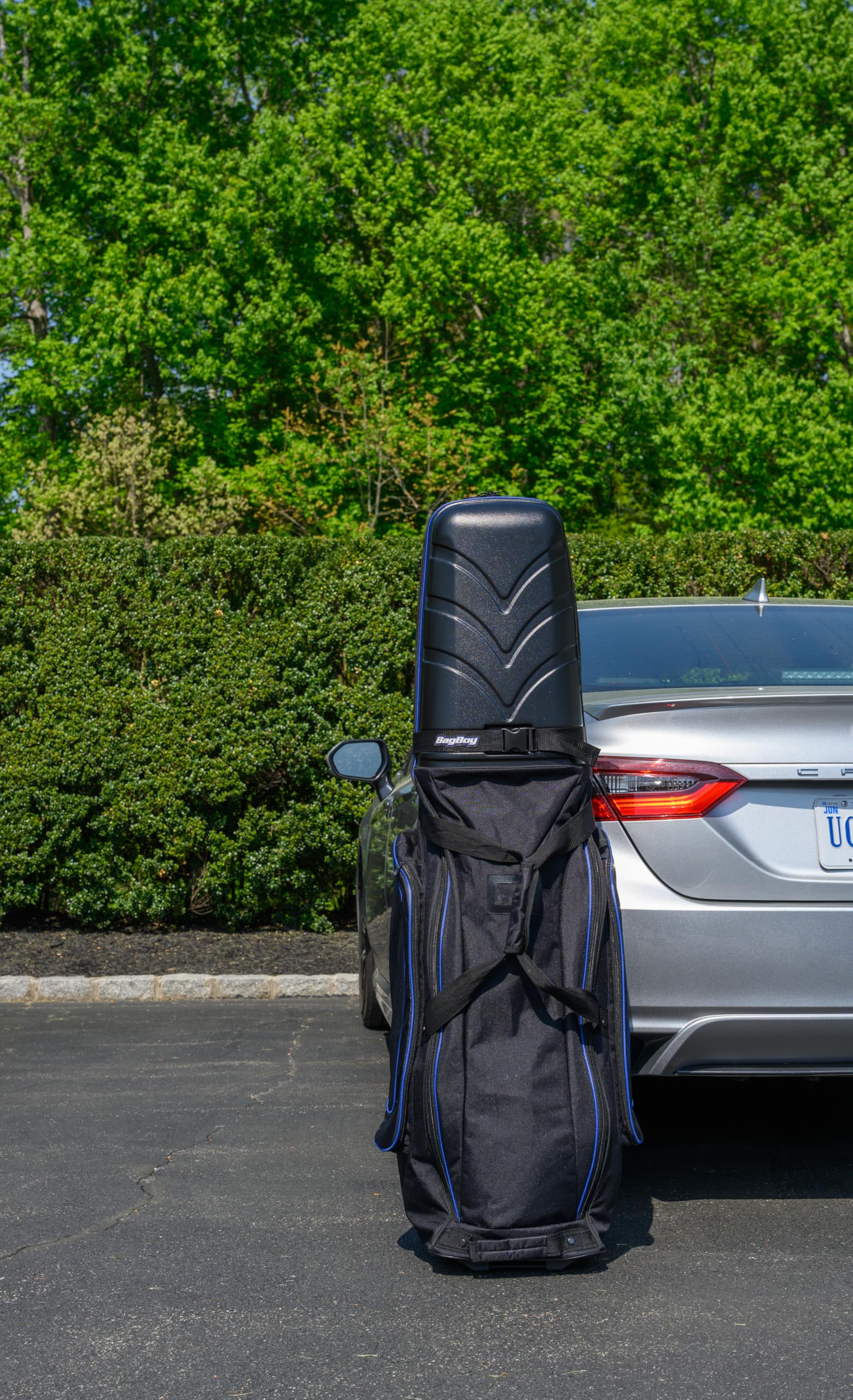 Bag Boy T-10 Golf Club Travel Cover - Durable Waterproof Golf Bag Protector for Airplane Travel & Storage | Perfect for Golfers, Travel Protection, Club Safety