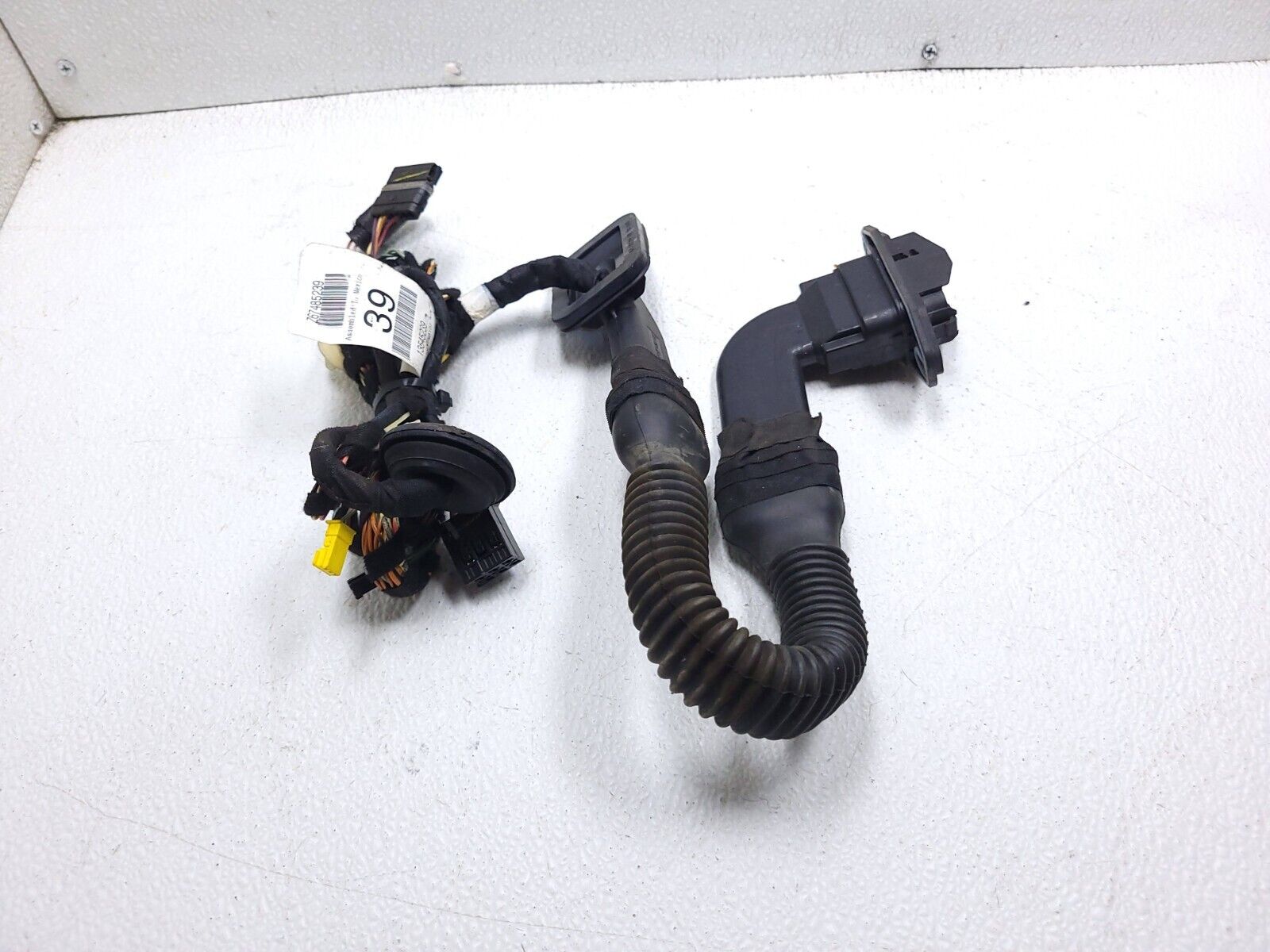 2006-2011 Mercedes ML500 Left Rear Driver Side Door Wire Harness OEM Replacement - Perfect for Electrical Repairs & DIY Car Maintenance