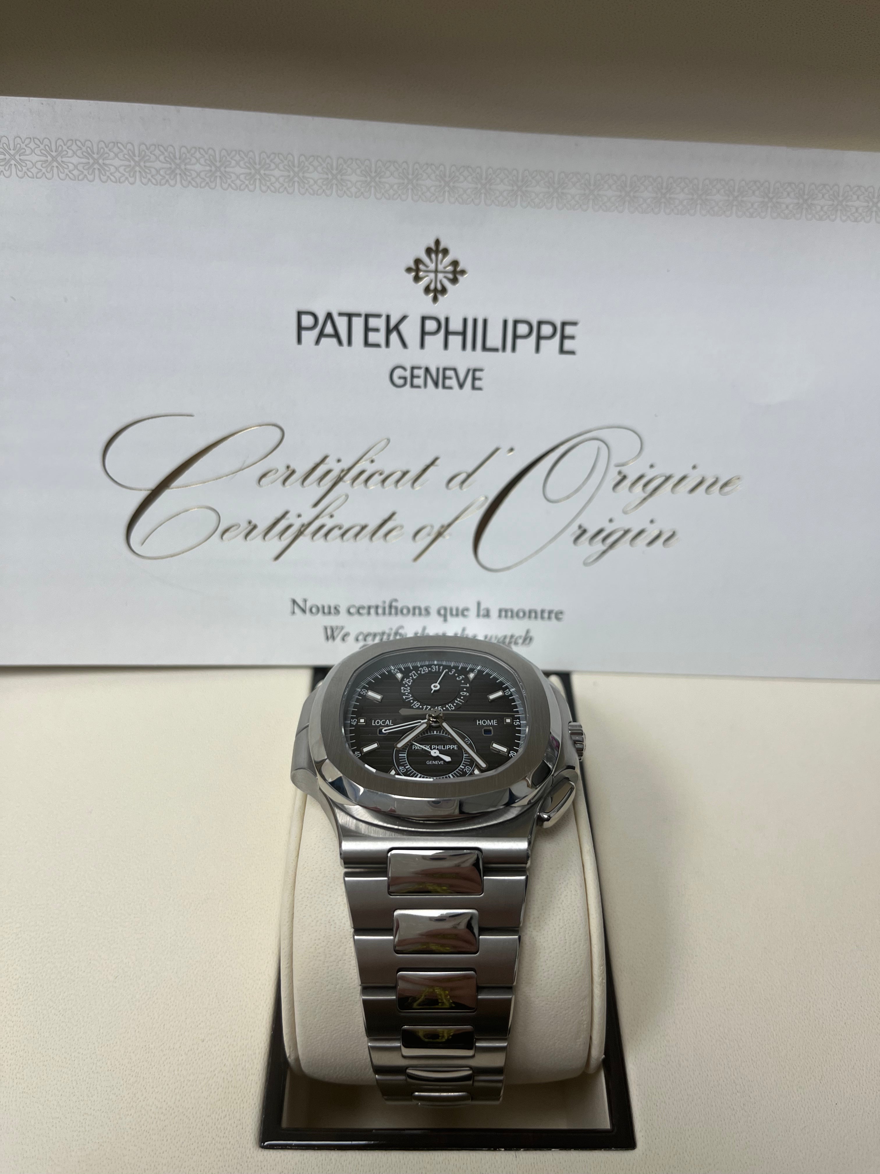 Patek Philippe Nautilus 5990/1A 001 Stainless Steel Watch with Black Graduated Dial - Luxury Men's Chronograph Timepiece for Business Travel & Formal Occasions