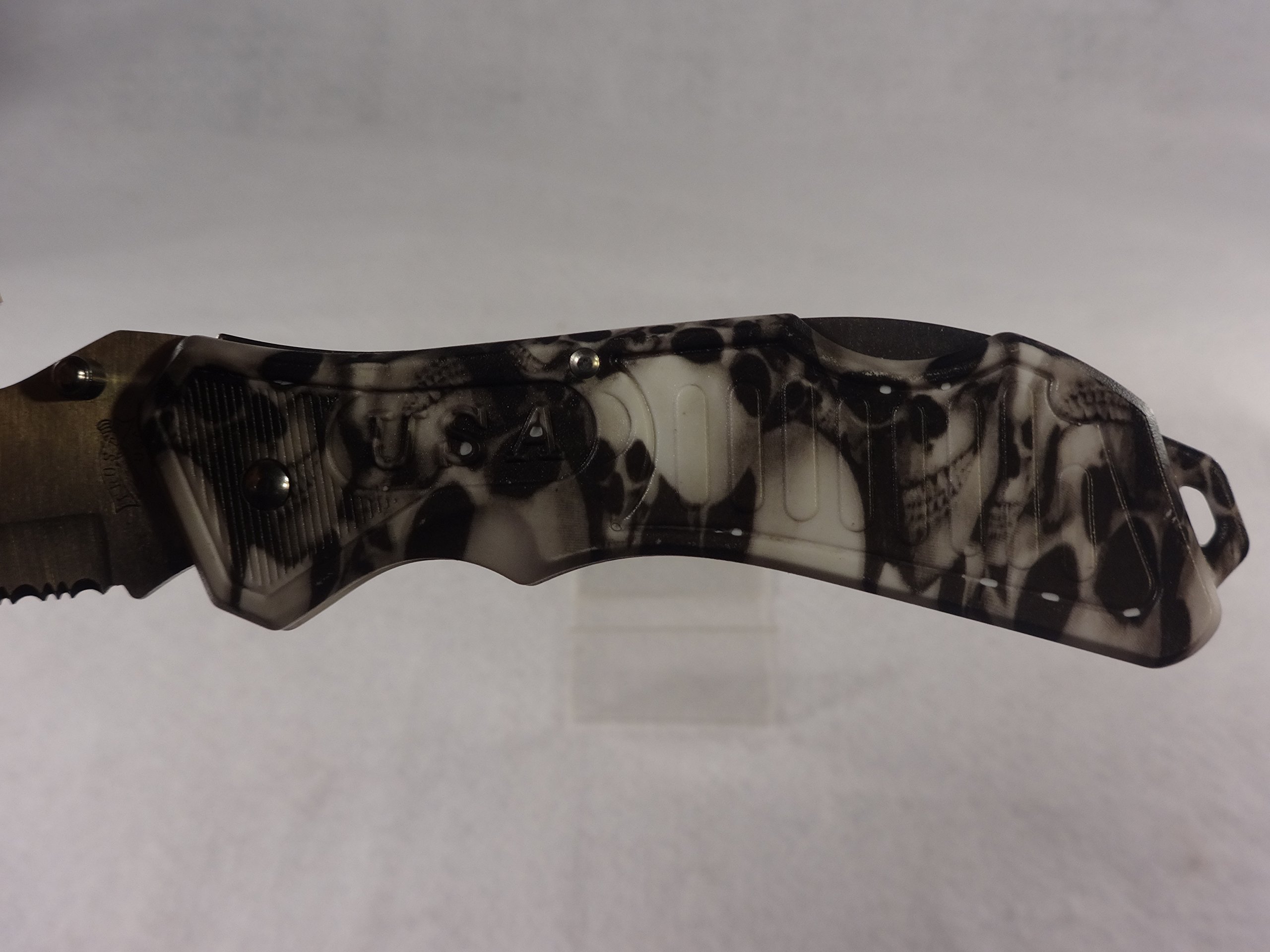 Buck Shot Camo Hunting Knife - Tactical Survival Knife with Camouflage Handle for Outdoor Camping, Hunting & Bushcraft