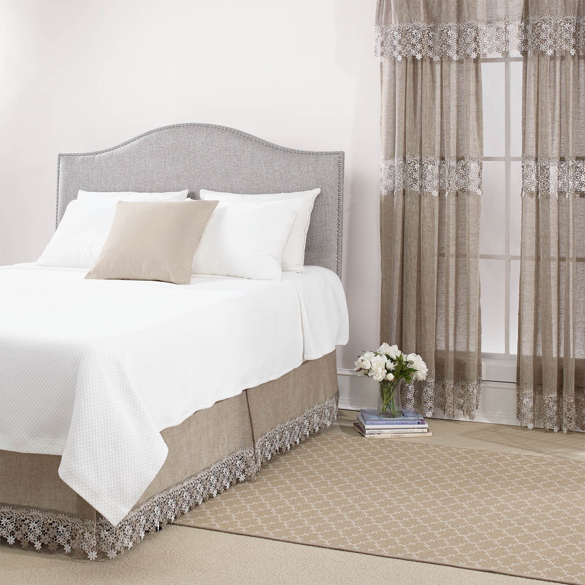 RENAISSANCE HOME FASHION Lillian Dust Ruffle with Macrame Band - Elegant Bed Skirt for Queen Size Beds - Perfect for Bedroom Decor & Guest Room Styling