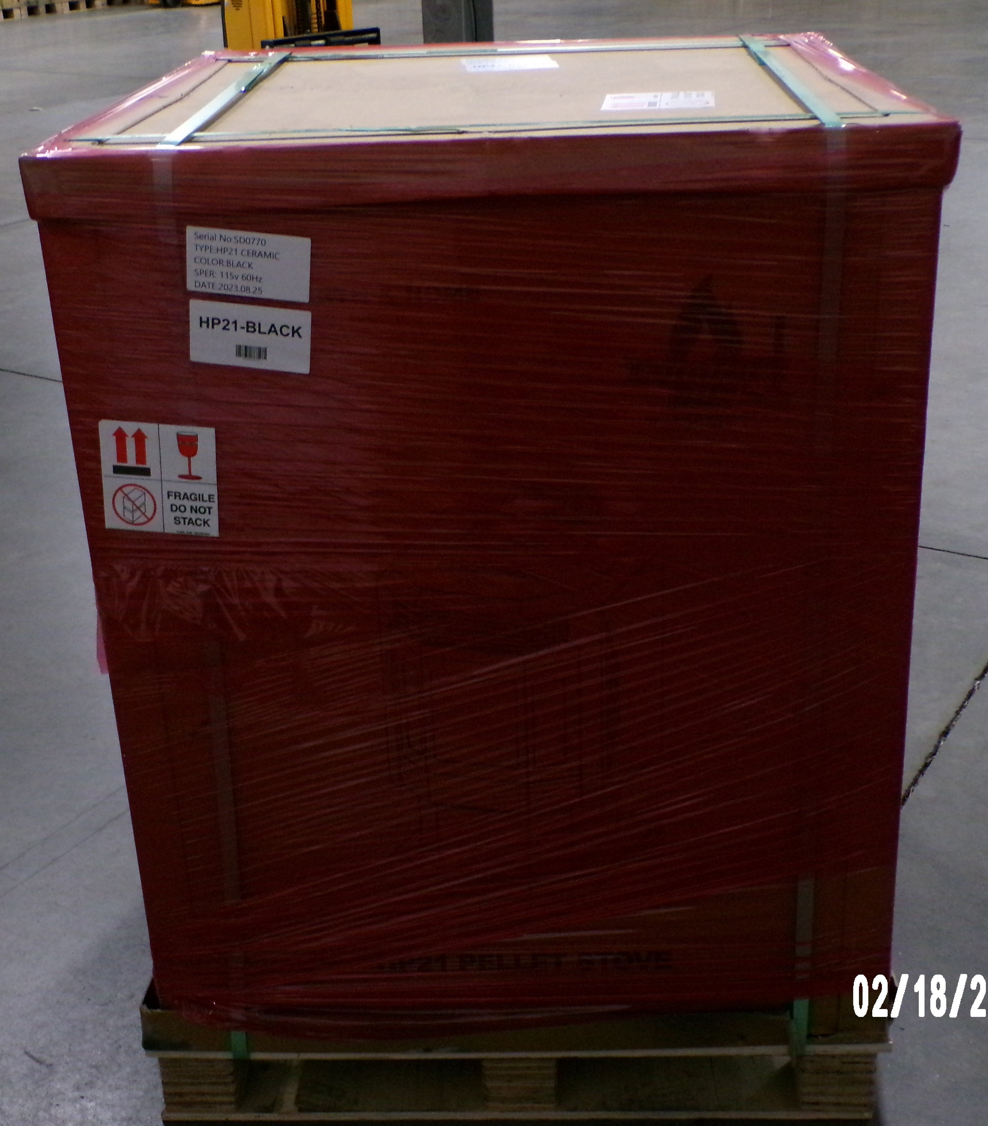 Scratch & Dent HP21 Black Pellet Stove SD0770 - Efficient Home Heating for Winter & Cozy Fireplace Alternative