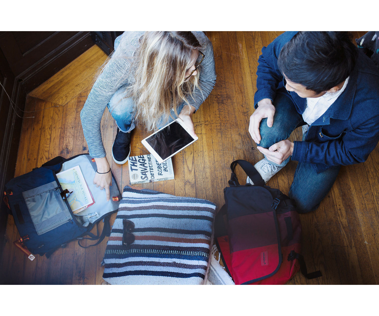 Timbuk2 Classic Messenger Bag - Durable Waterproof Laptop Bag for Men & Women - Perfect for Commuting, Work, School & Travel