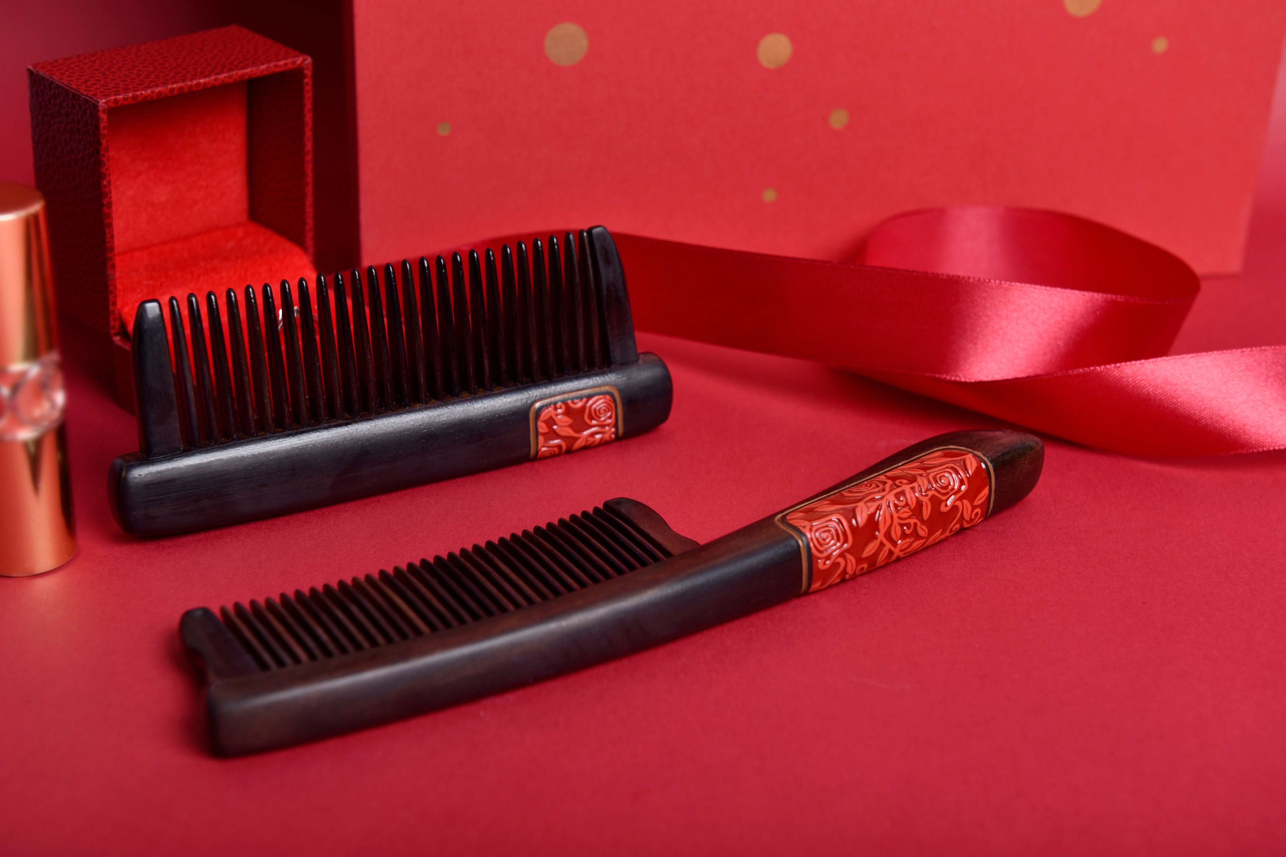 Rose Pattern Wooden Hair Comb Set - Natural Wood Detangling Comb for Women & Men - Perfect for Styling, Detangling, and Travel Use