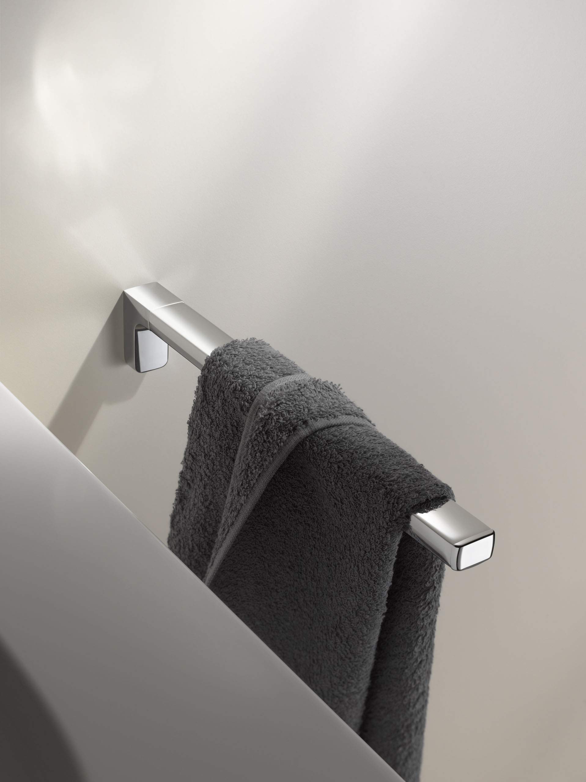 Stainless Steel One Arm Towel Holder - 13.4