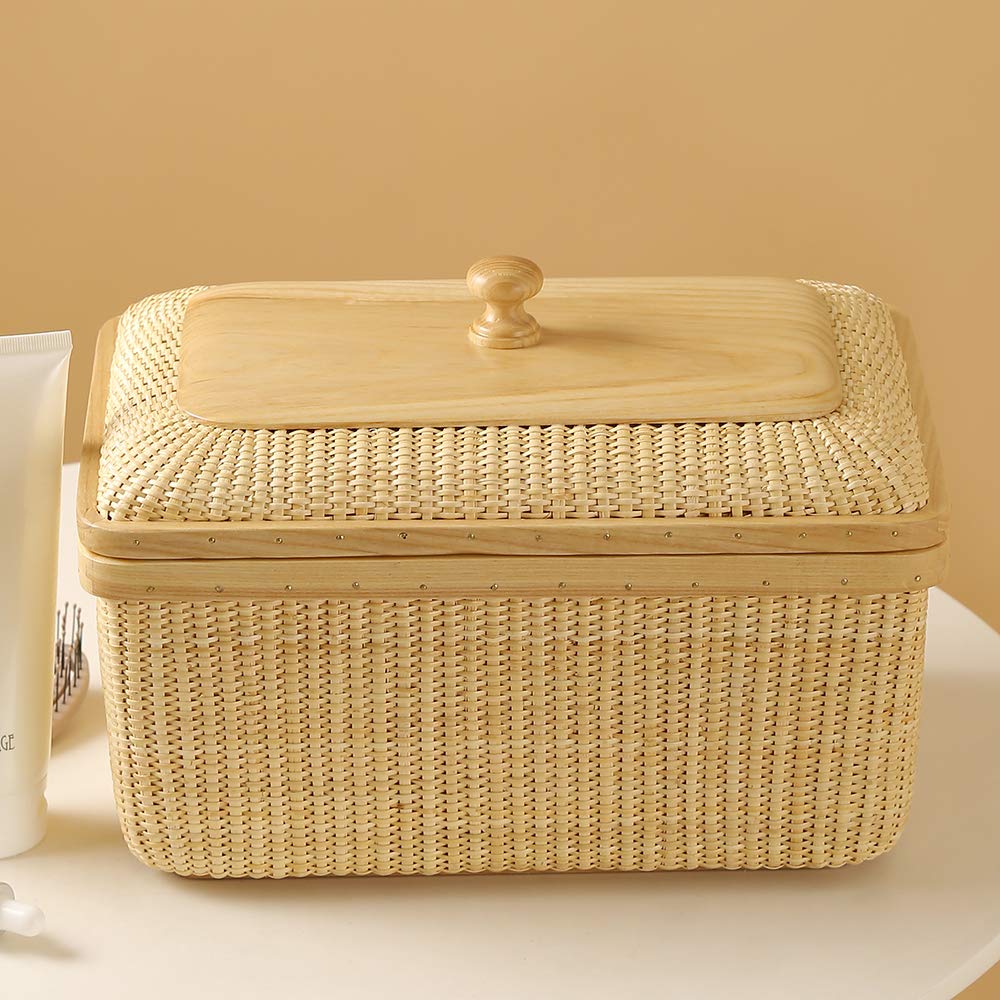 Modern Rattan & Solid Wood Storage Basket - Square Woven Jewelry Box, Fruit Basket for Dining Table & Living Room Decor | Perfect for Home Organization & Stylish Decor
