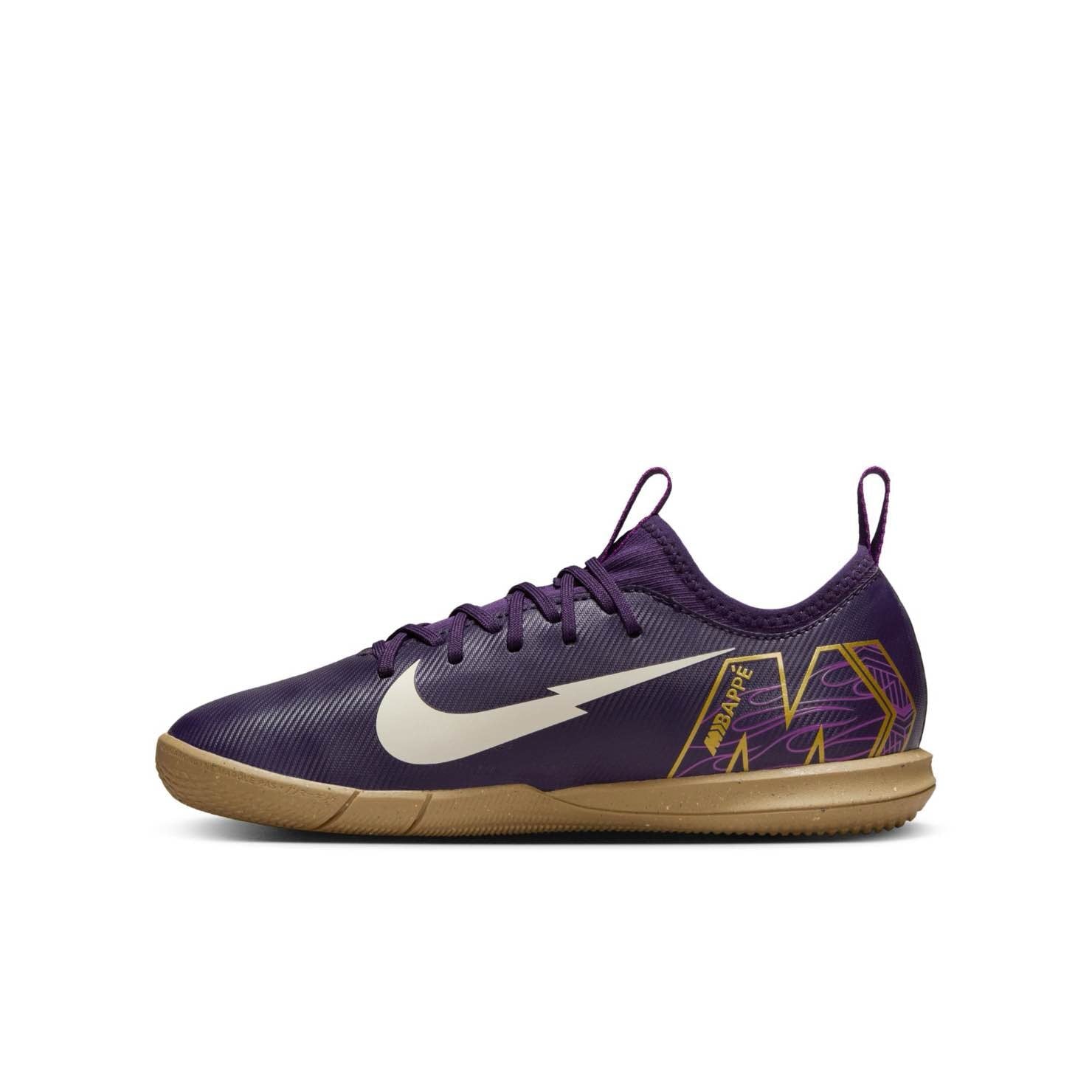 Nike Jr. Zoom Vapor 16 Academy KM IC Soccer Cleats for Kids - Lightweight Football Shoes for Youth Players - Perfect for Turf, Grass & Indoor Soccer Training