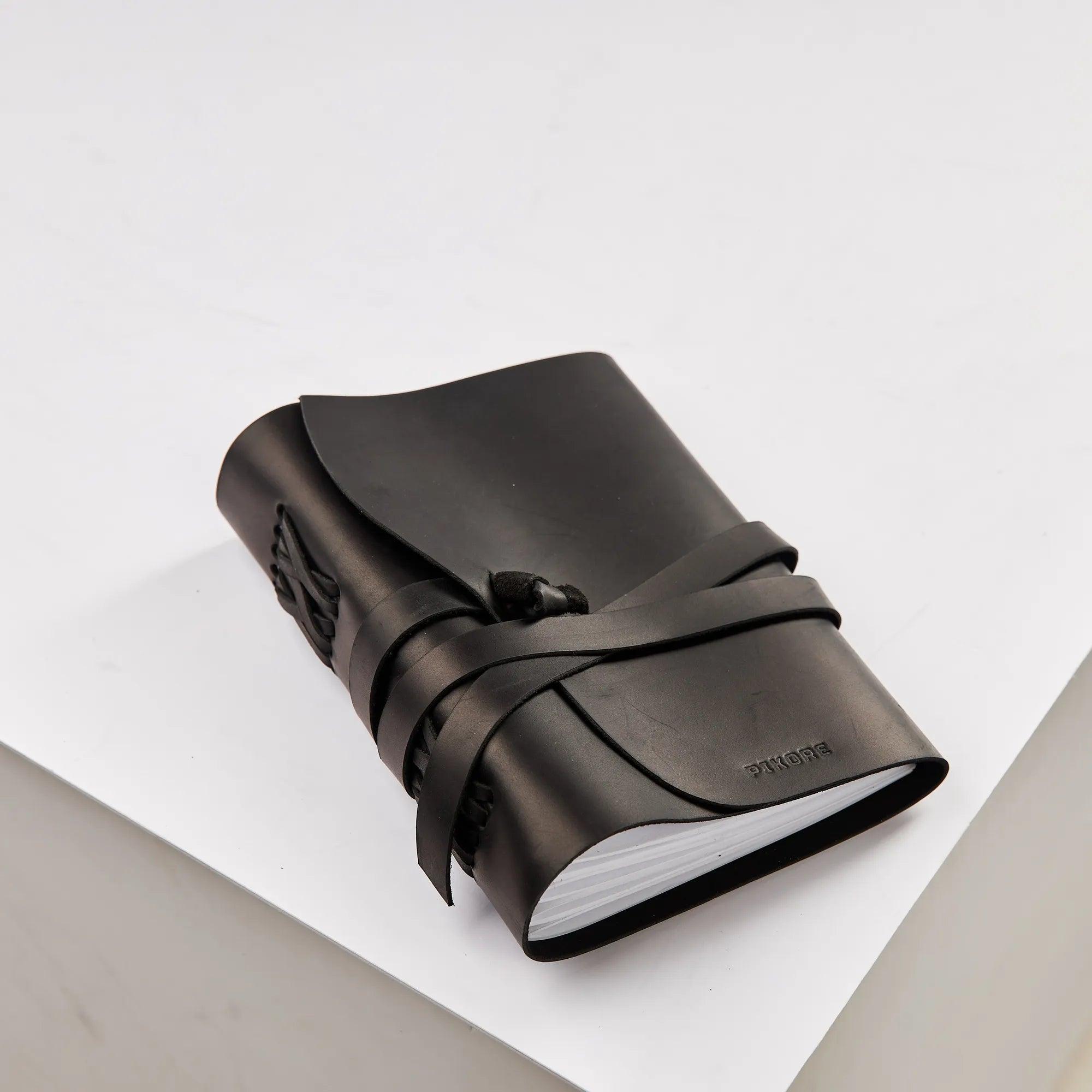 Premium Leather Journal for Writing & Sketching - Handcrafted Genuine Leather Notebook, Perfect for Travel, Bullet Journaling & Gift Giving