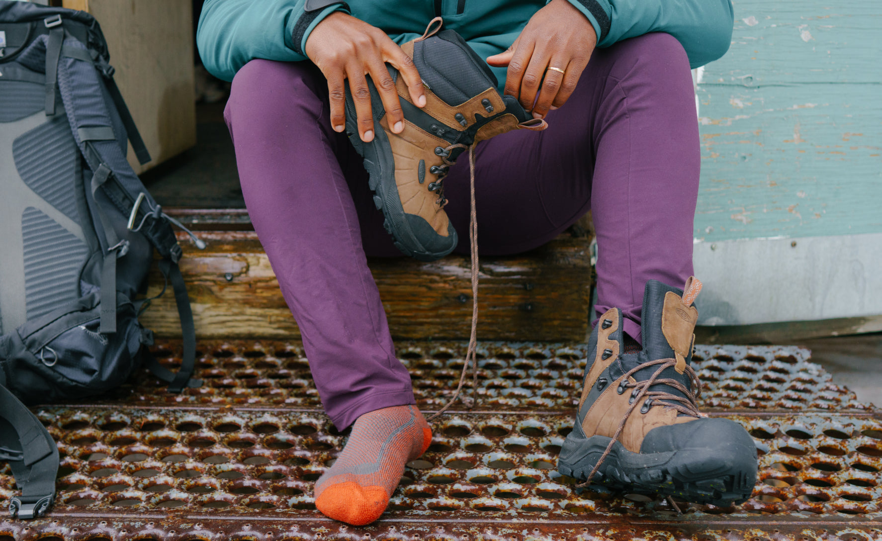 Men's Revel IV Polar Waterproof Winter Boots - Bison/Orange Pepper - Ideal for Hiking, Snow Trekking & Outdoor Adventures