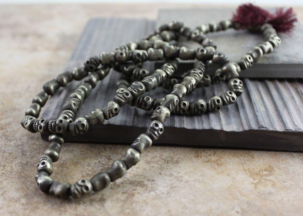 Hand Carved Metal Skull Mala Beads - 108 Meditation Prayer Beads for Yoga, Mindfulness & Spiritual Healing - Perfect for Buddhist Chanting, Stress Relief & Unique Jewelry Making