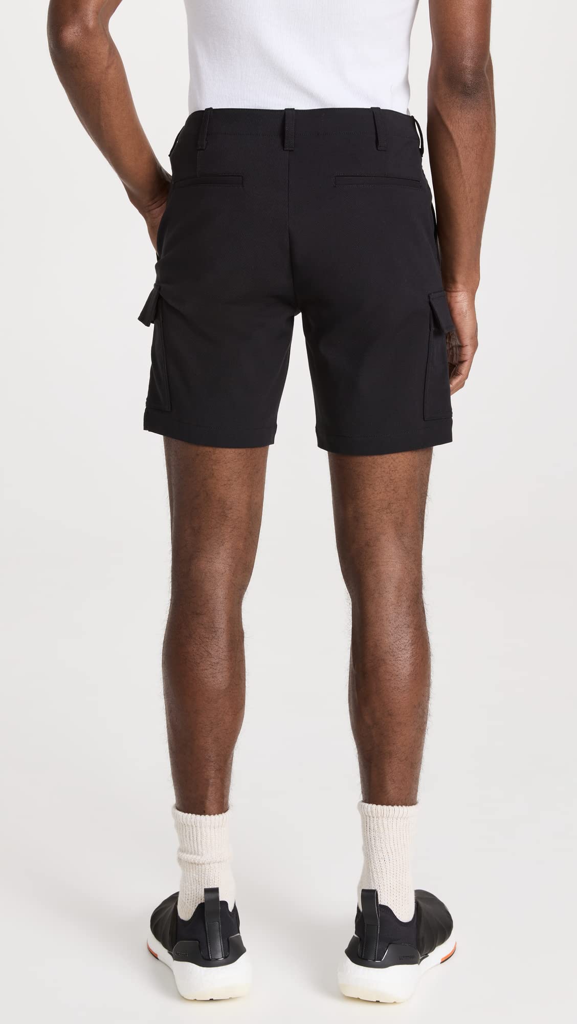 Theory Men's Zaine Car Shorts - 7