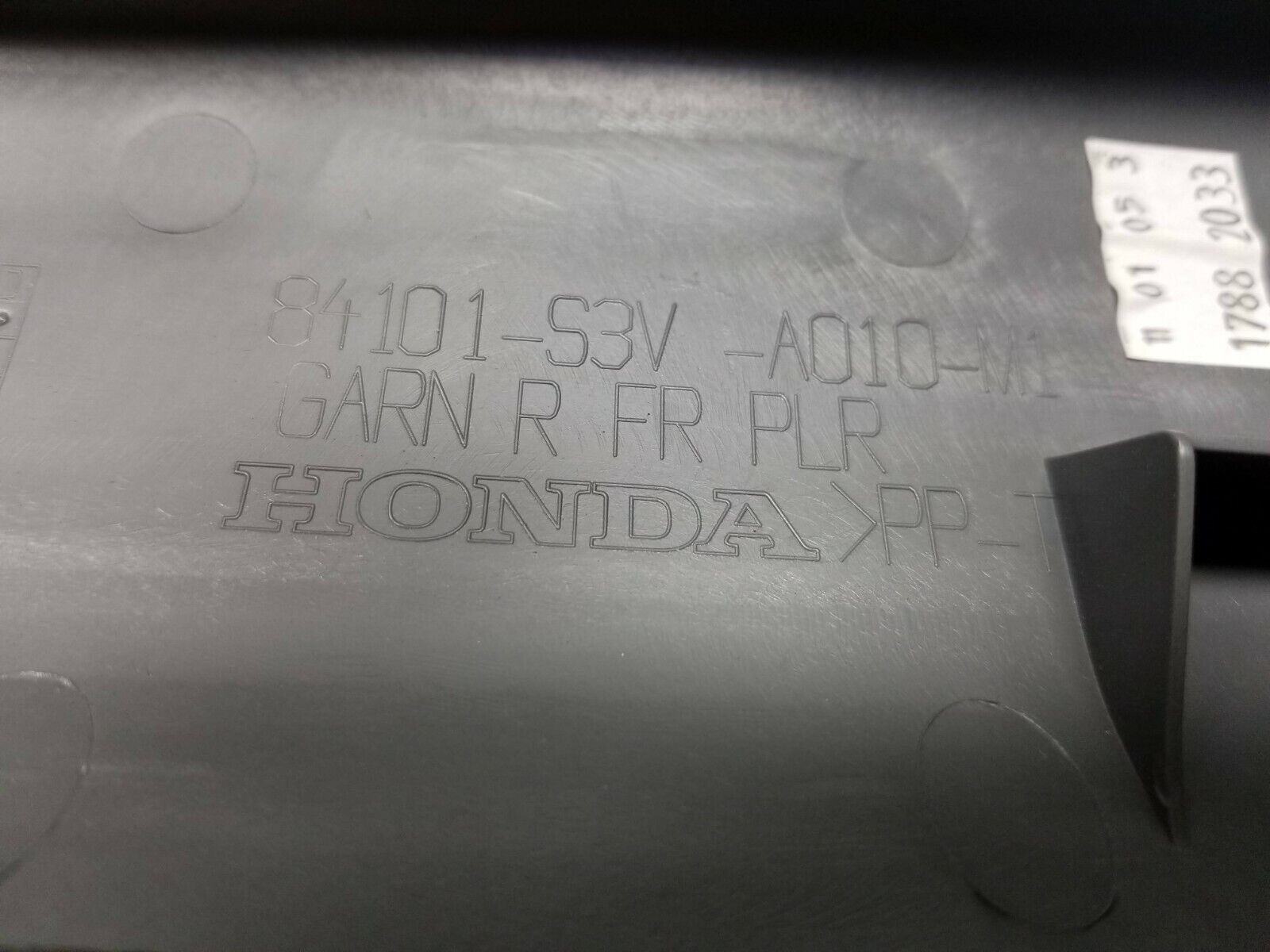 2003-2006 Acura MDX Right Passenger Side A-Pillar Trim Panel - OEM Replacement Part - Perfect for Windshield Repair & Interior Restoration
