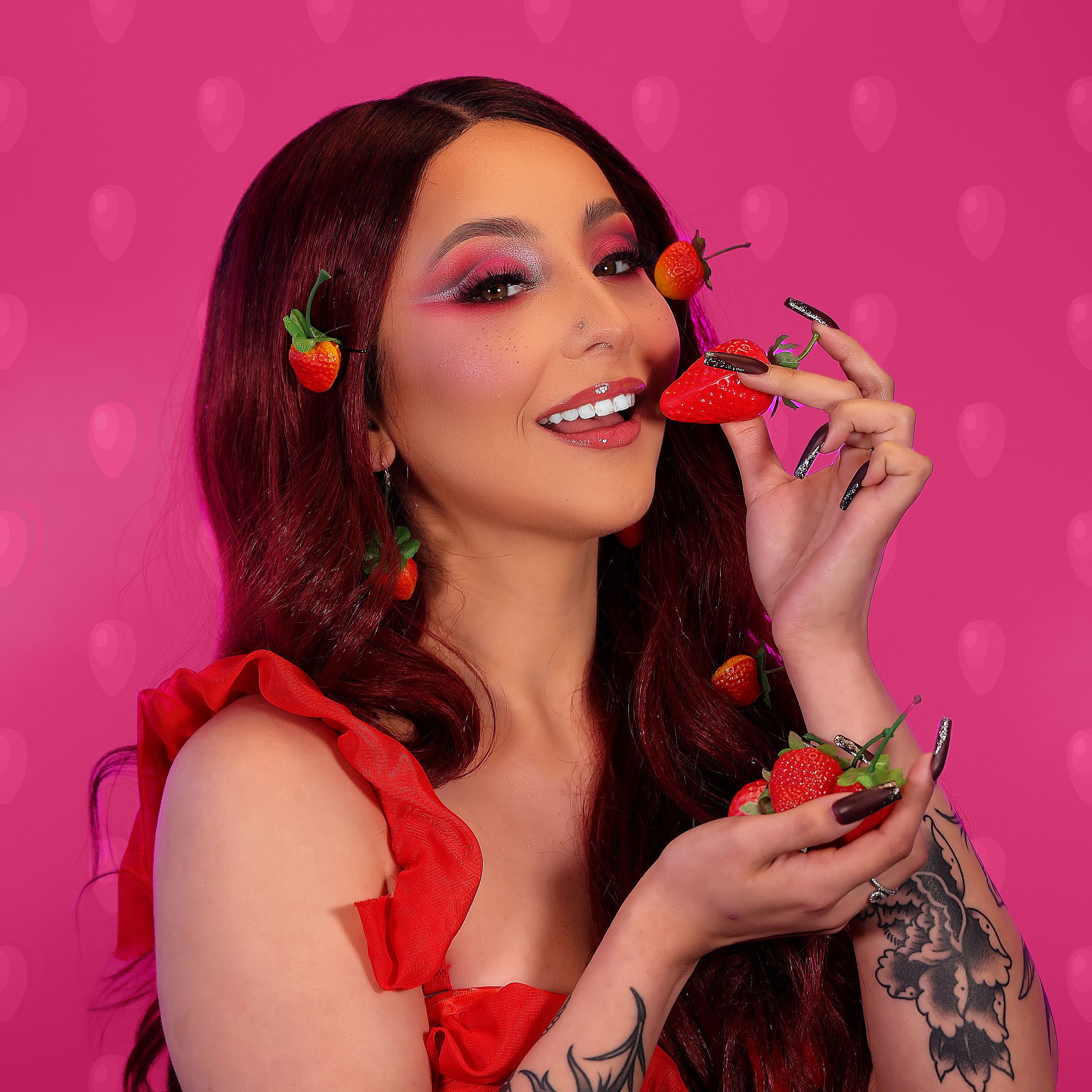 Glamlite x Strawberry Shortcake Blush Palette - Sweet & Shimmering Cheek Color for a Flawless Makeup Look | Perfect for Everyday Wear, Date Night & Special Occasions