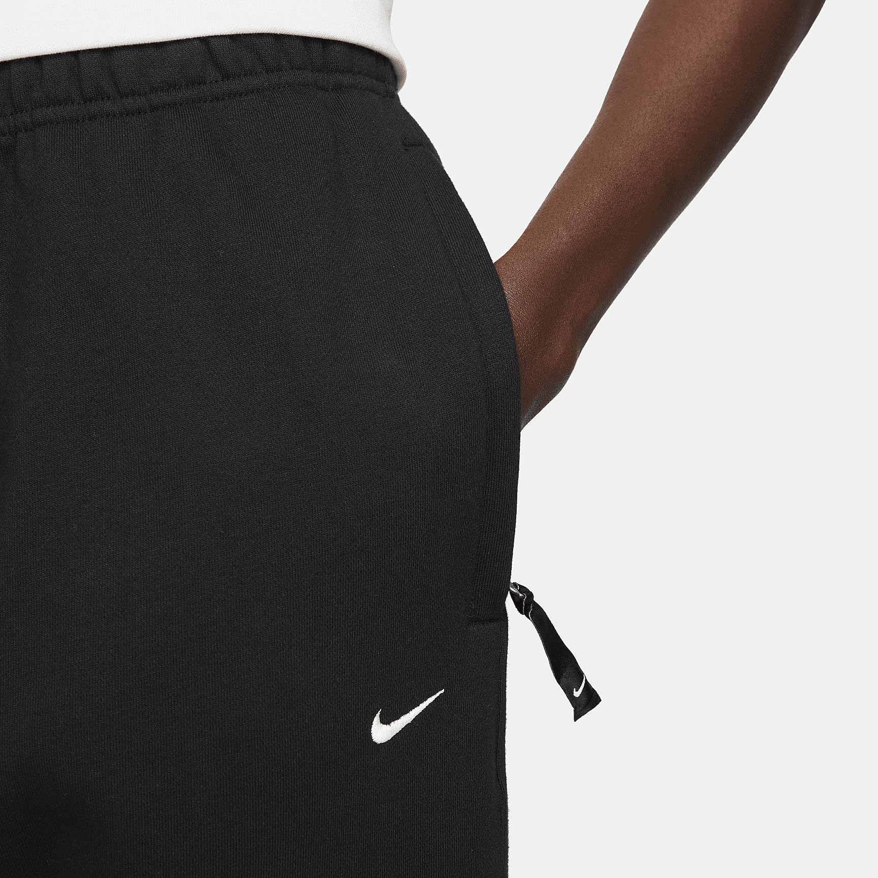 Nike Solo Swoosh Men's Fleece Sweatpants - Soft Comfortable Joggers for Casual Wear & Lounge (Black/White, Large) - Perfect for Gym, Running, and Everyday Relaxation