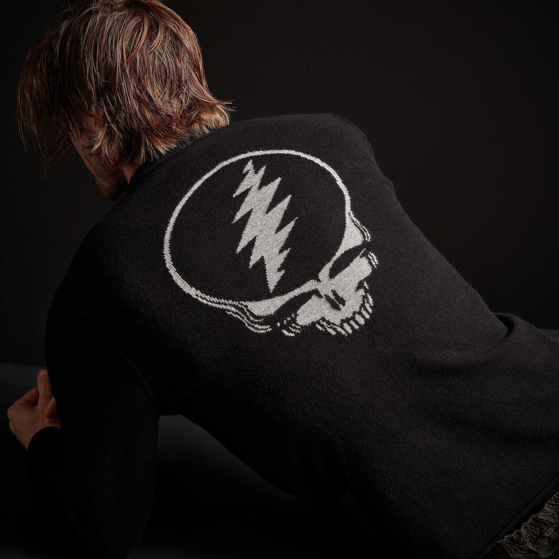 Grateful Dead Recycled Cashmere Sweater for Men & Women | Soft Black Winter Pullover | Vintage Band Merch | Cozy Lounge & Concert Wear
