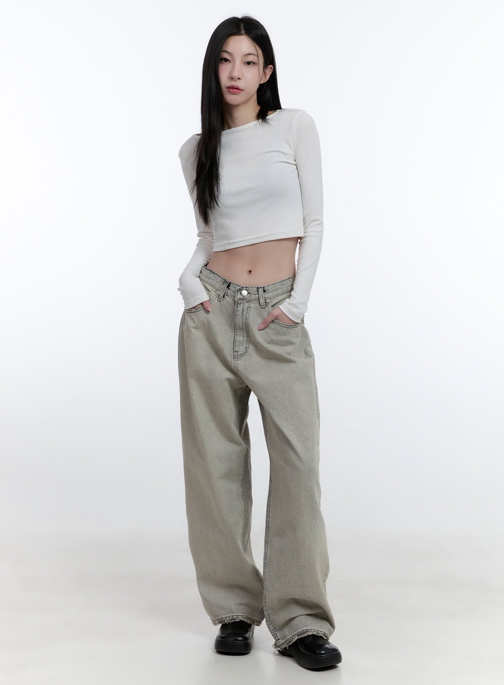 Essential Slim Fit Long Sleeve Crop Top for Women - CJ520 - Perfect for Layering, Casual Outfits & Everyday Wear