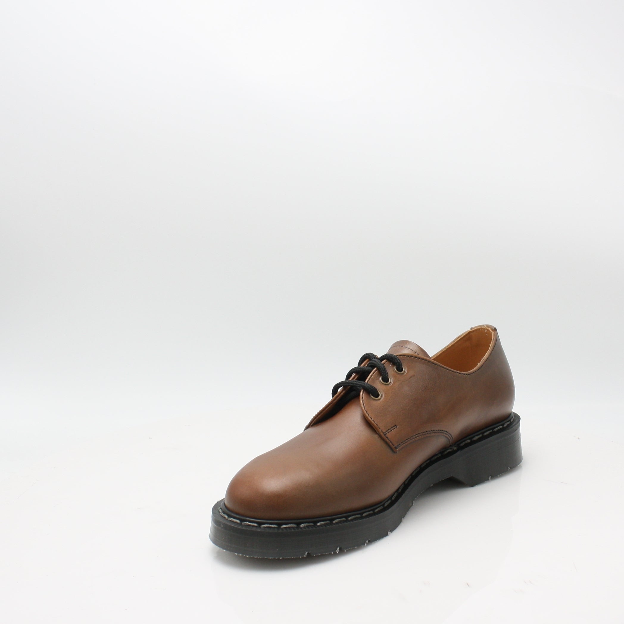 3 Eye Gibson Solovair Shoes - Classic British Leather Boots for Men & Women | Perfect for Punk, Rock & Everyday Wear