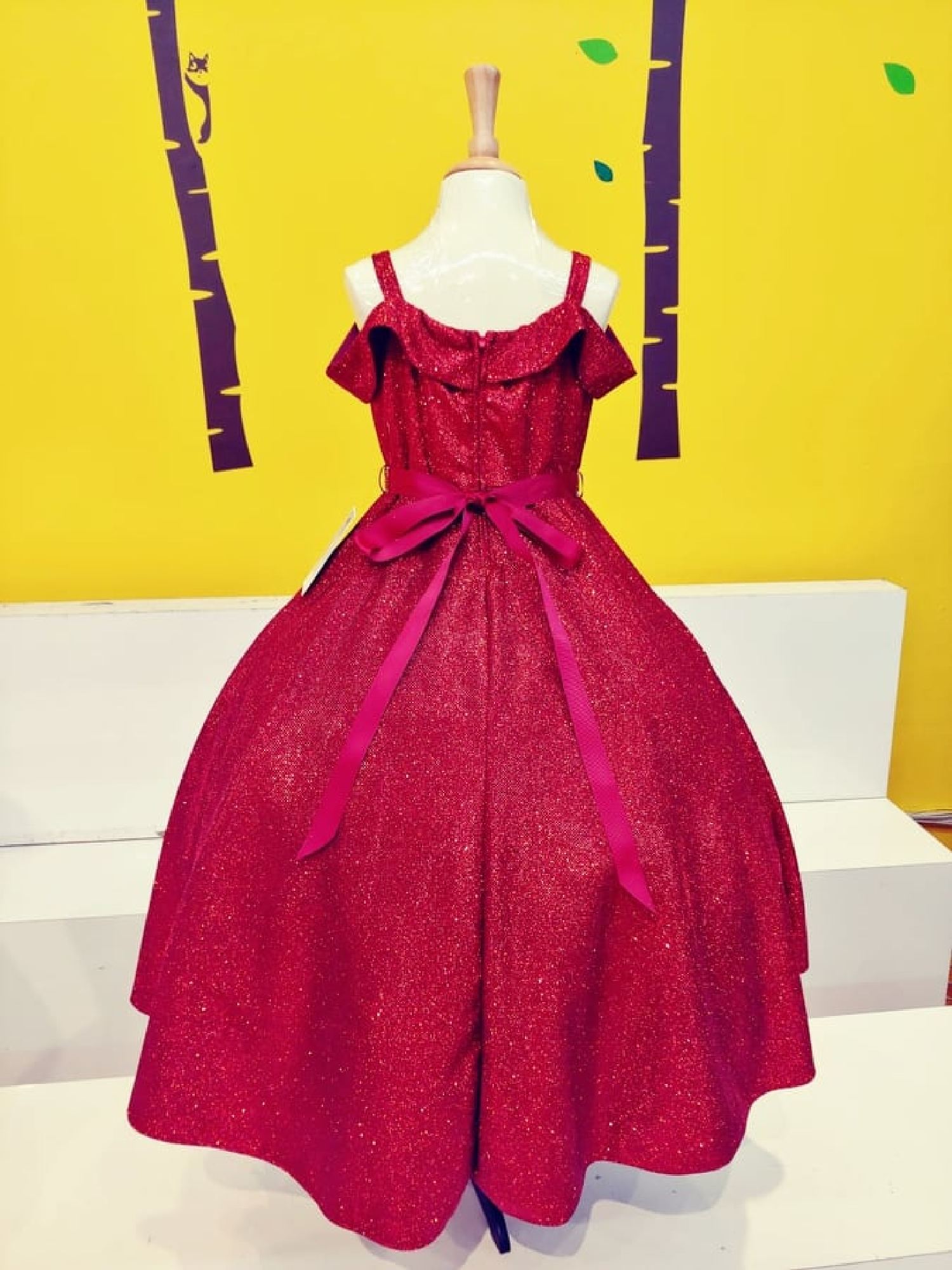 Elegant Red Metallic Off Shoulder Junior Bridesmaid Dress for Girls Size 8-16 | Perfect for Weddings, Prom, and Special Occasions