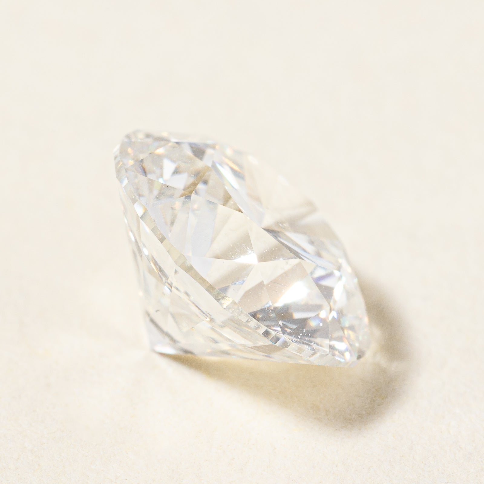 2.35ct GIA Certified Round Brilliant Cut Loose Diamond - Ideal for Engagement Rings & Fine Jewelry Making | Premium Quality Natural Diamond for Wedding & Anniversary Gifts
