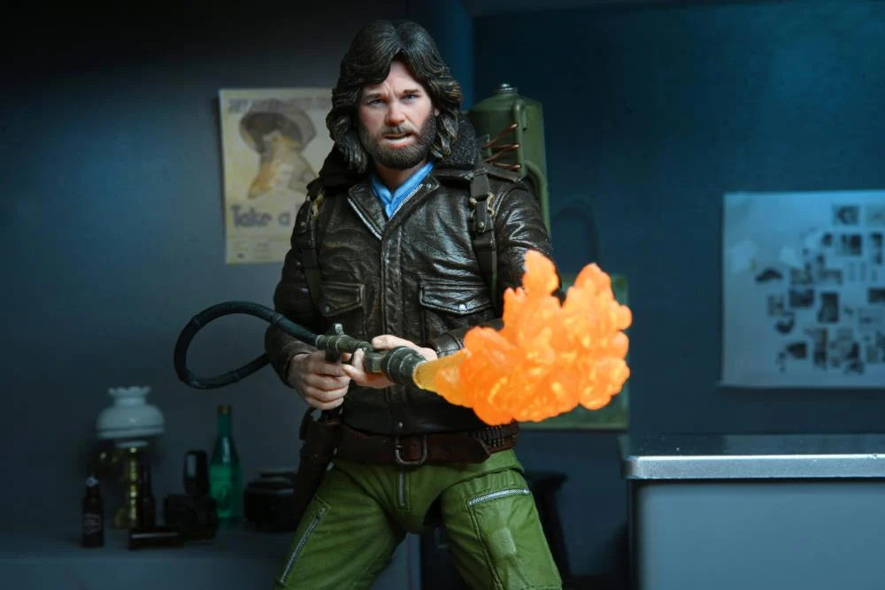 NECA The Thing Ultimate MacReady V2 Action Figure - Station Survival Edition - Collectible Horror Movie Toy for Fans & Display