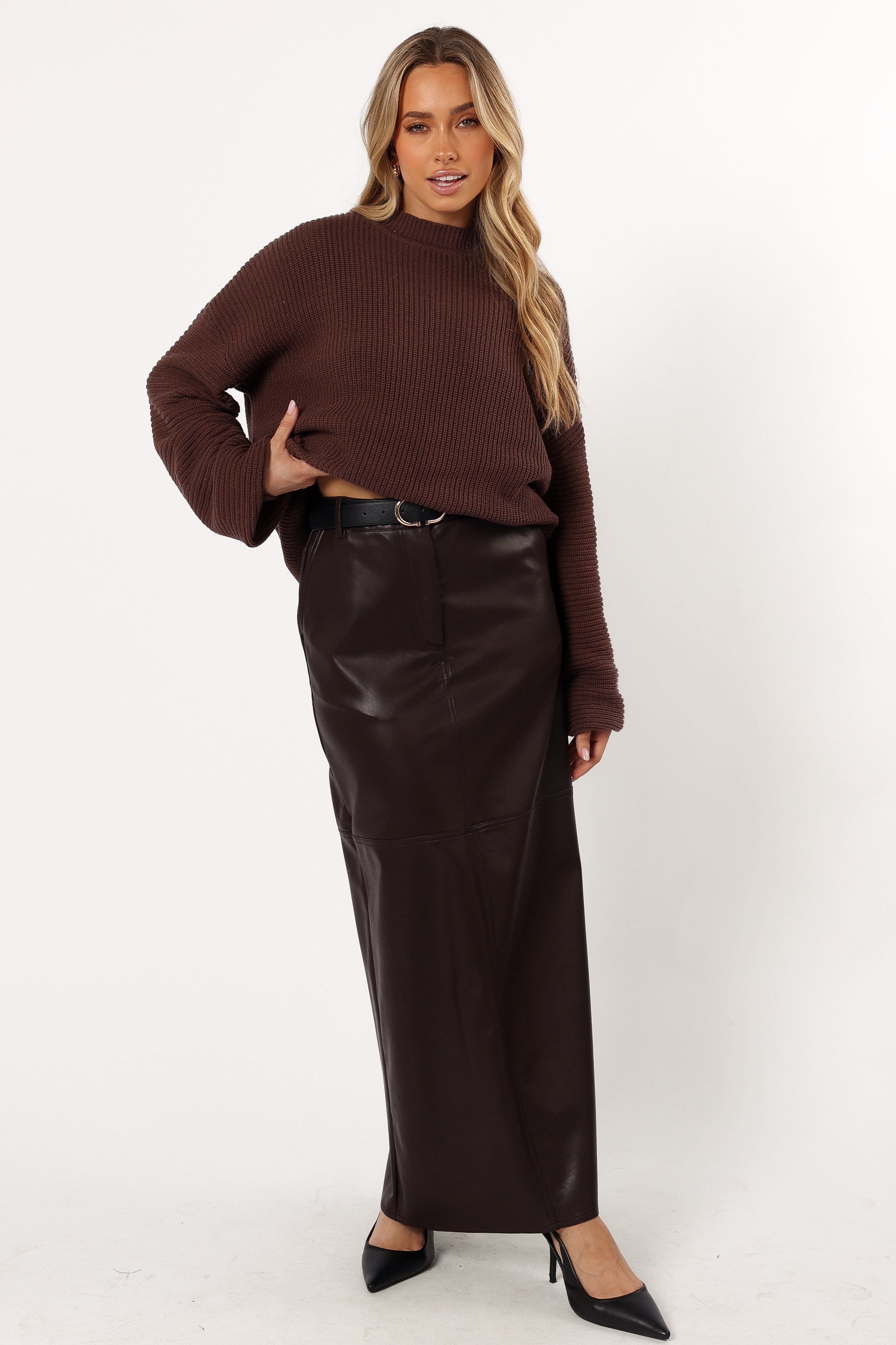 Katty Knit Sweater Women's Chocolate Brown Winter Pullover - Cozy Casual Wear for Fall & Winter Outfits