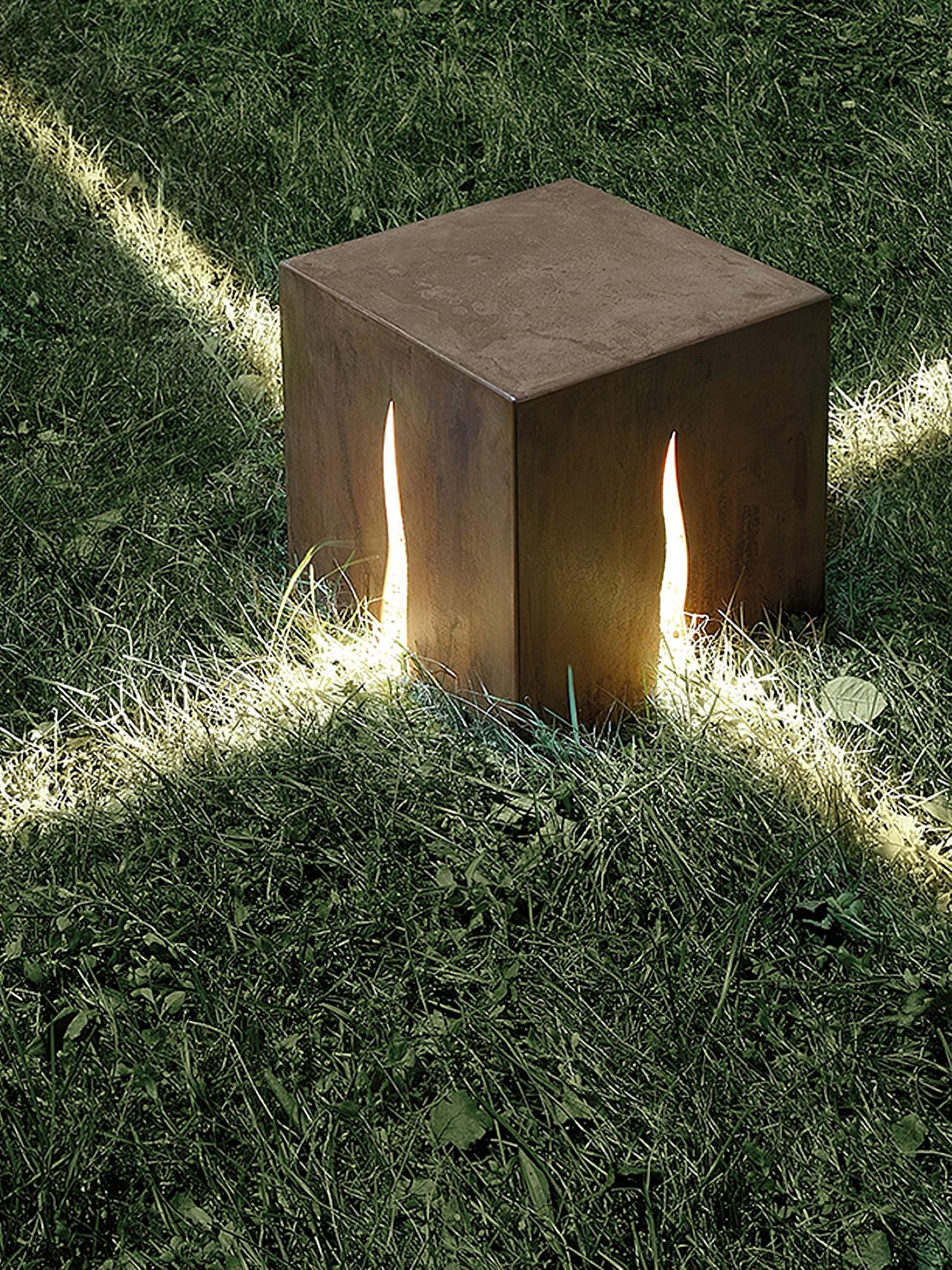 Crack Cube Outdoor Solar Lights - Waterproof LED Garden Lights for Pathway, Yard, Patio, and Landscape Decoration | Energy-Efficient Solar Powered Lighting for Outdoor Spaces