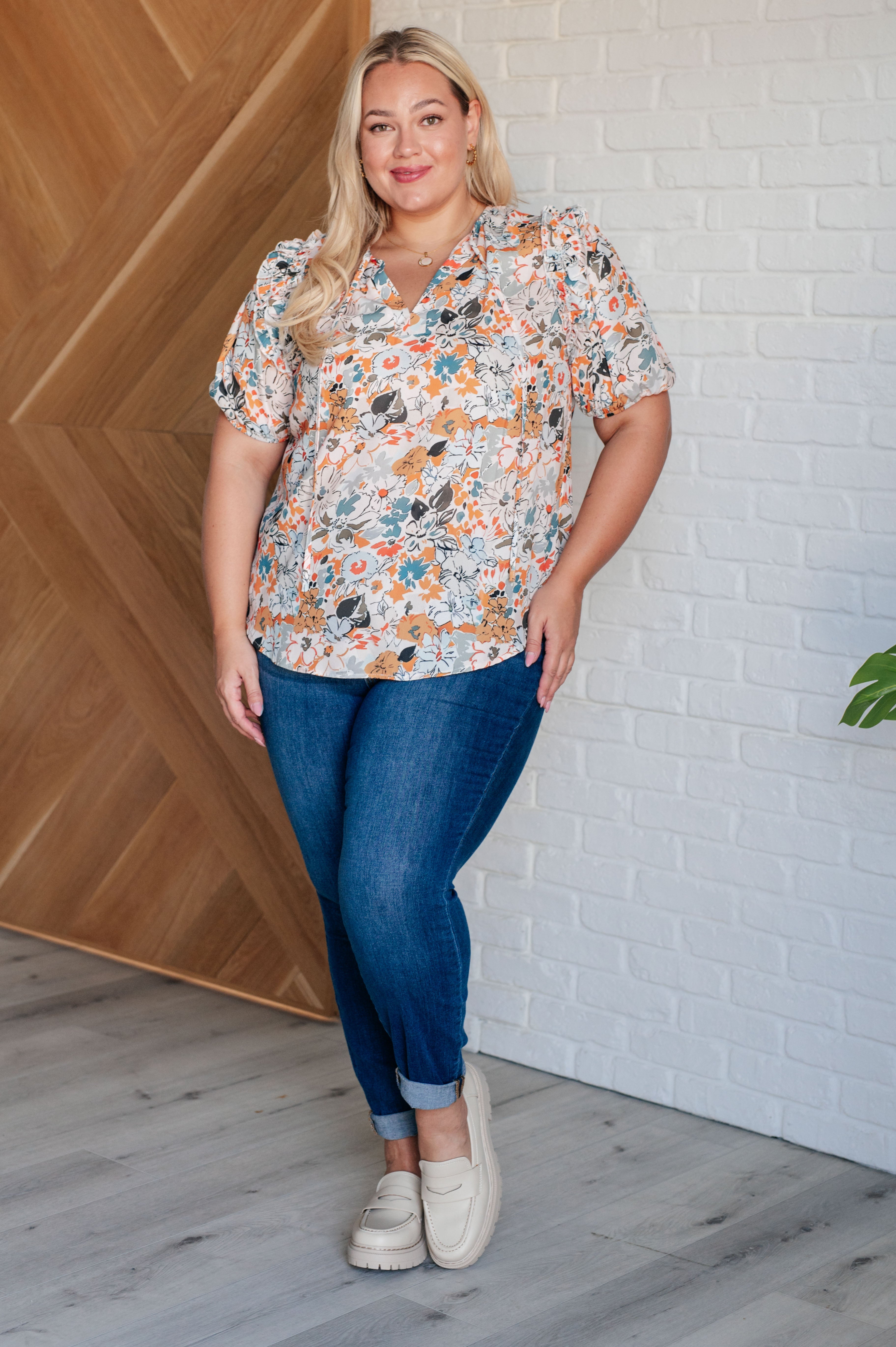 Floral Blouse for Women - Soft & Comfortable Casual Top with Intuitive Design - Perfect for Spring, Summer, Office Wear & Date Nights