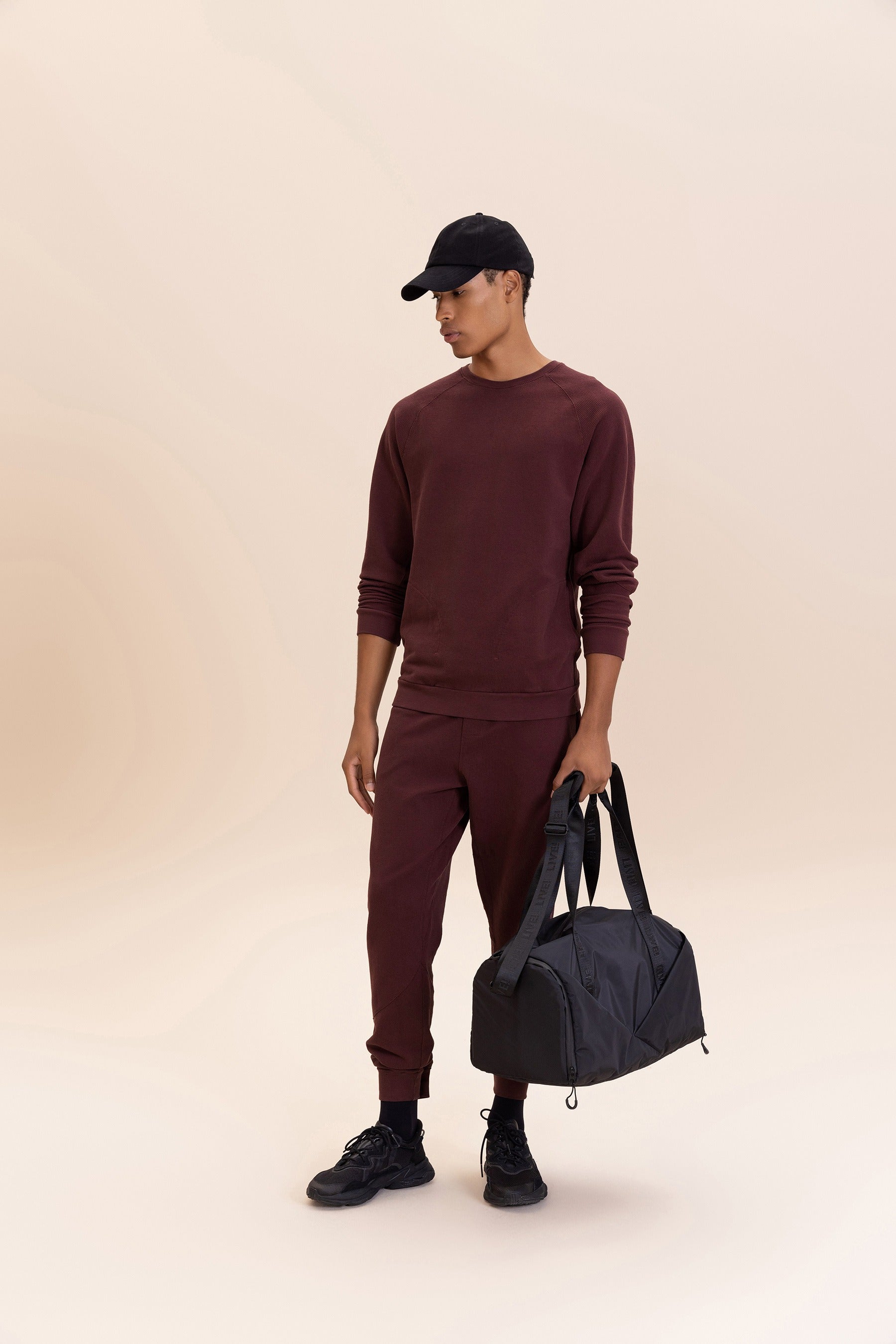 Vintage Washed Men's Sweatshirt - Soft Cotton Pullover Hoodie for Casual Wear, Outdoor Activities & Street Style Fashion