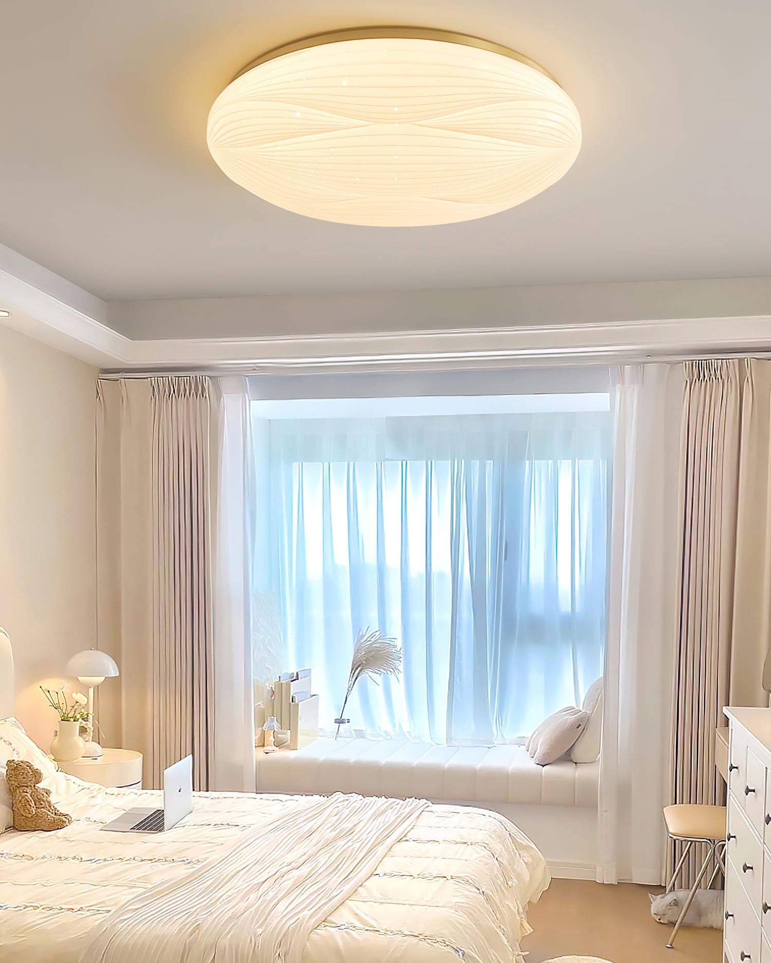 Modern Banno Ceiling Light Fixture - Energy Efficient LED Flush Mount Lighting for Bedroom, Living Room & Kitchen - Dimmable Indoor Ceiling Lamp with Easy Installation