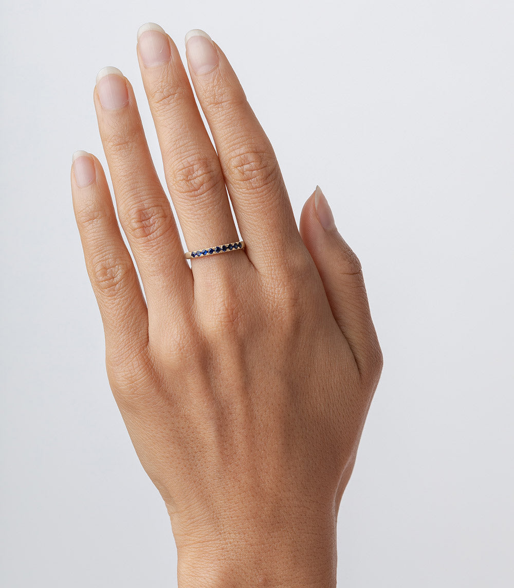 Vintage Inspired Stacking Rings Set - Elegant Gold & Silver Stackable Bands for Women - Perfect for Layering, Everyday Wear & Special Occasions