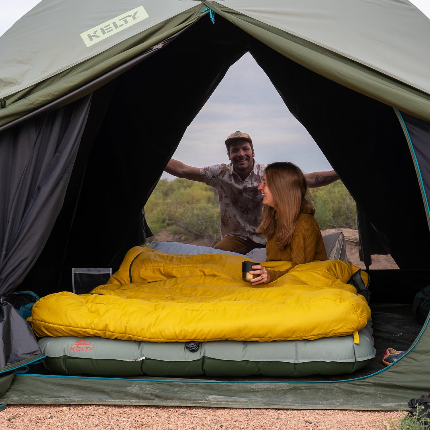 Kelty Kush Queen Air Mattress with Battery-Powered Pump - PVC-Free, 6-Inch Plush Camping Bed for Indoor & Outdoor Use - Includes Carry Bag - Perfect for Camping, Guest Beds, and Home Comfort