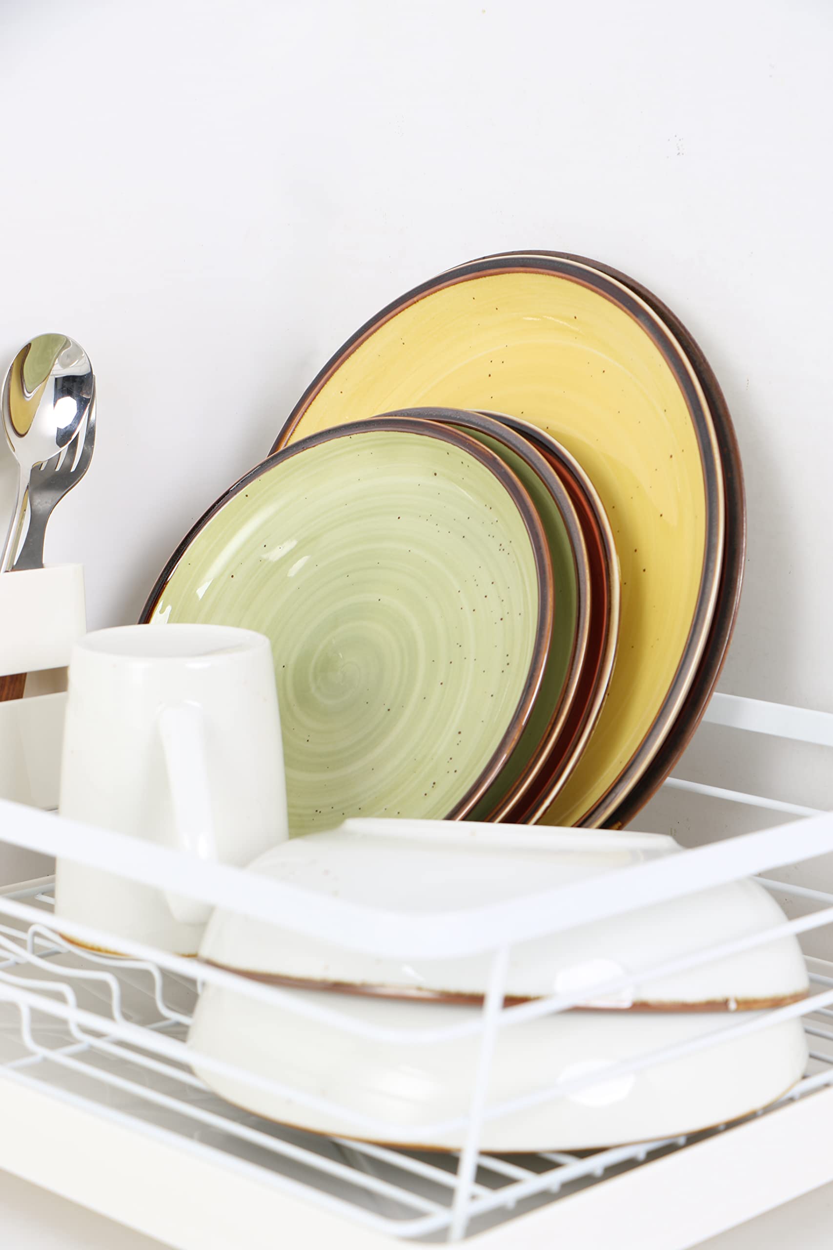 ONEMORE 8.5 Inch Porcelain Dinner Plates Set of 4 - Microwave, Oven & Dishwasher Safe Ceramic Plates for Dessert, Salad & Appetizers | Elegant Speckled Serving Dishes for Dining, Parties & Home Decor