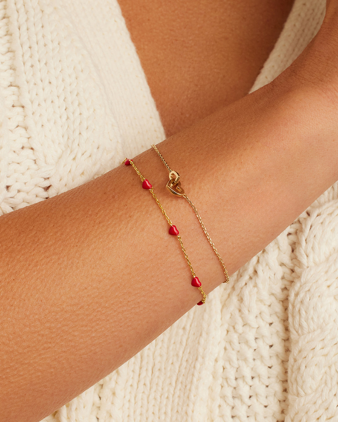 Amour Bracelet Red - Elegant & Stylish Beaded Bracelet for Women - Perfect for Valentine's Day, Anniversary & Romantic Gifts
