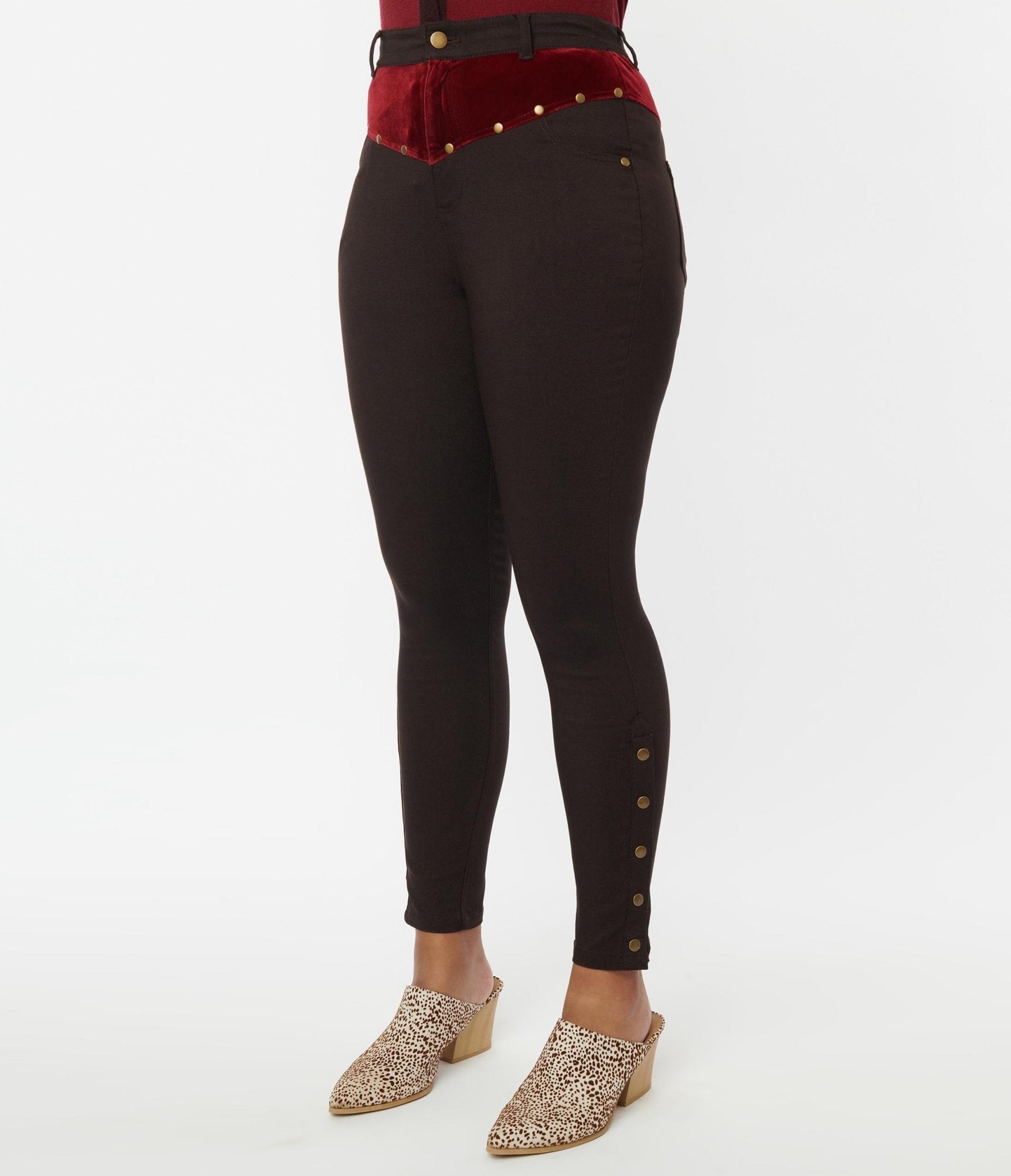 Vintage Brown Denim Skinny Jeans with Red Yoke - High Waisted Slim Fit Stretch Jeans for Women | Perfect for Casual Outfits, Date Nights & Retro Fashion Looks