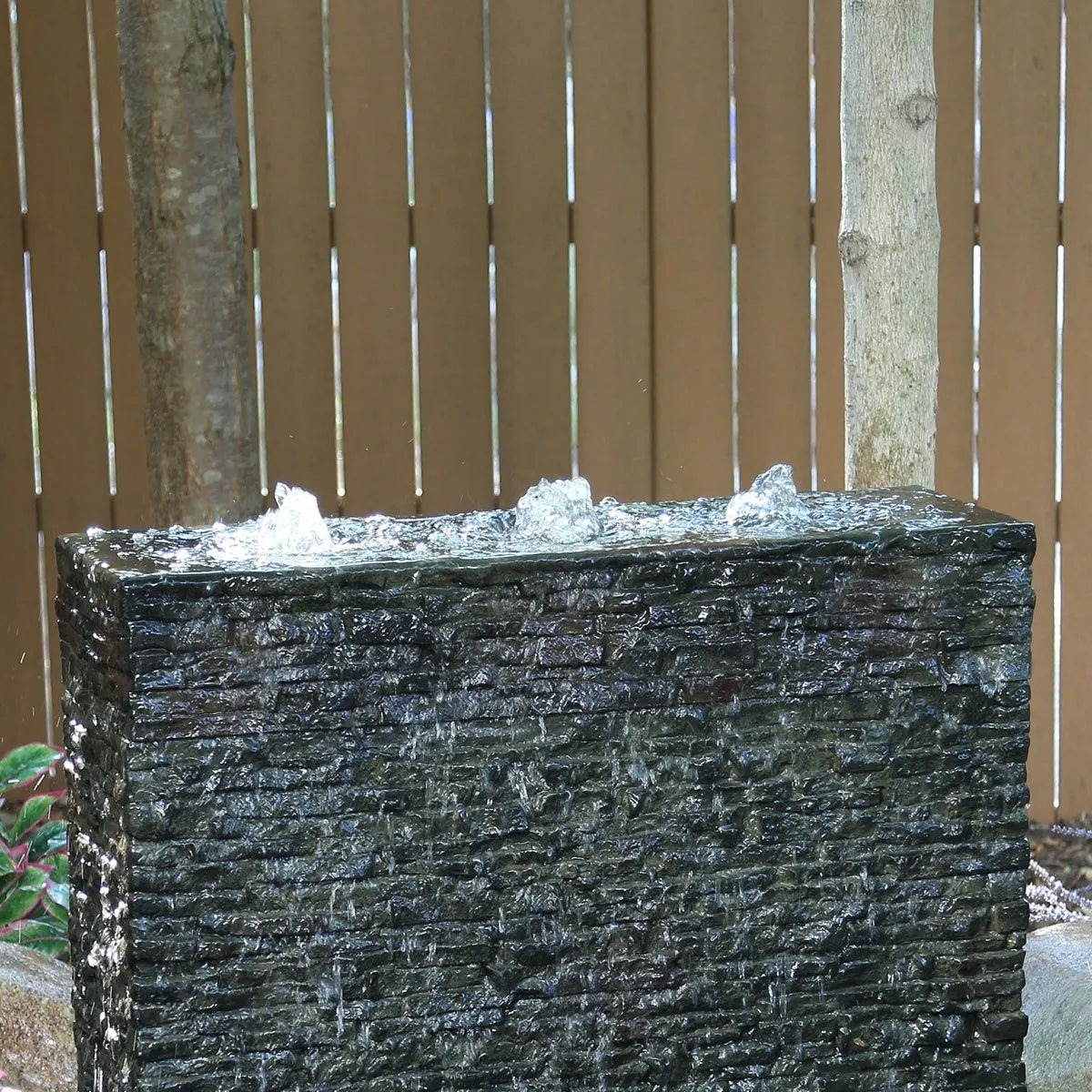 Quad Spill Straight Stacked Slate Wall Topper - Premium Stone Veneer for Exterior & Interior Home Decor | Perfect for Fireplace Surrounds, Accent Walls, and Outdoor Living Spaces