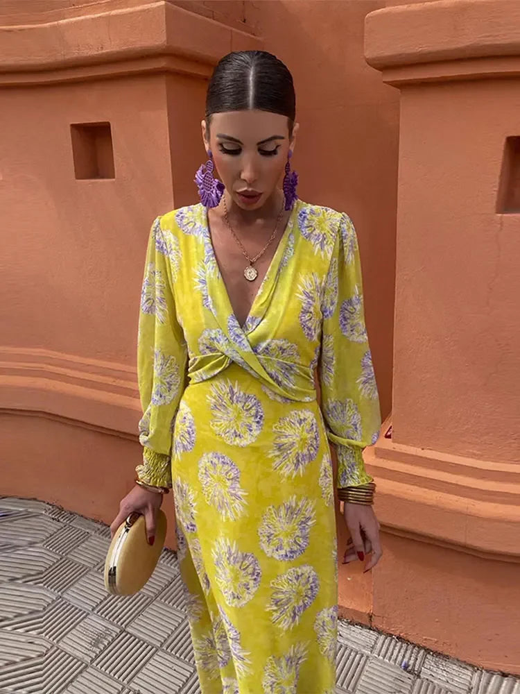 Elegant Floral Print Maxi Dress for Women - V-Neck Long Sleeve Pleated Slim Fit Summer Dress with High Waist | Perfect for Spring Weddings, Beach Vacations & Evening Parties