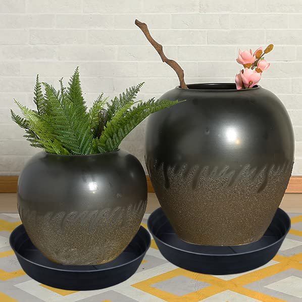 10/12/14/16/18/20/25 Inch Extra-Deep Plant Saucers - 4 Pack Heavy Duty Plastic Drainage Trays for Indoor Flower Pots Without Holes - Black Water Catcher for Plant Pot Bases (10 Inch) - Perfect for Home Decor, Gardening & Protecting Floors from Water Damage