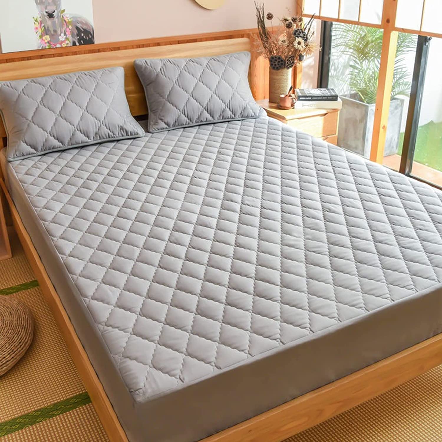 Premium Non-Slip Fitted Sheet - 100% Cotton Quilted Mattress Protector for Full Size Bed (120x200cm) - Light Gray Hotel-Quality Bedding for Home, Dorm & Guest Room Use