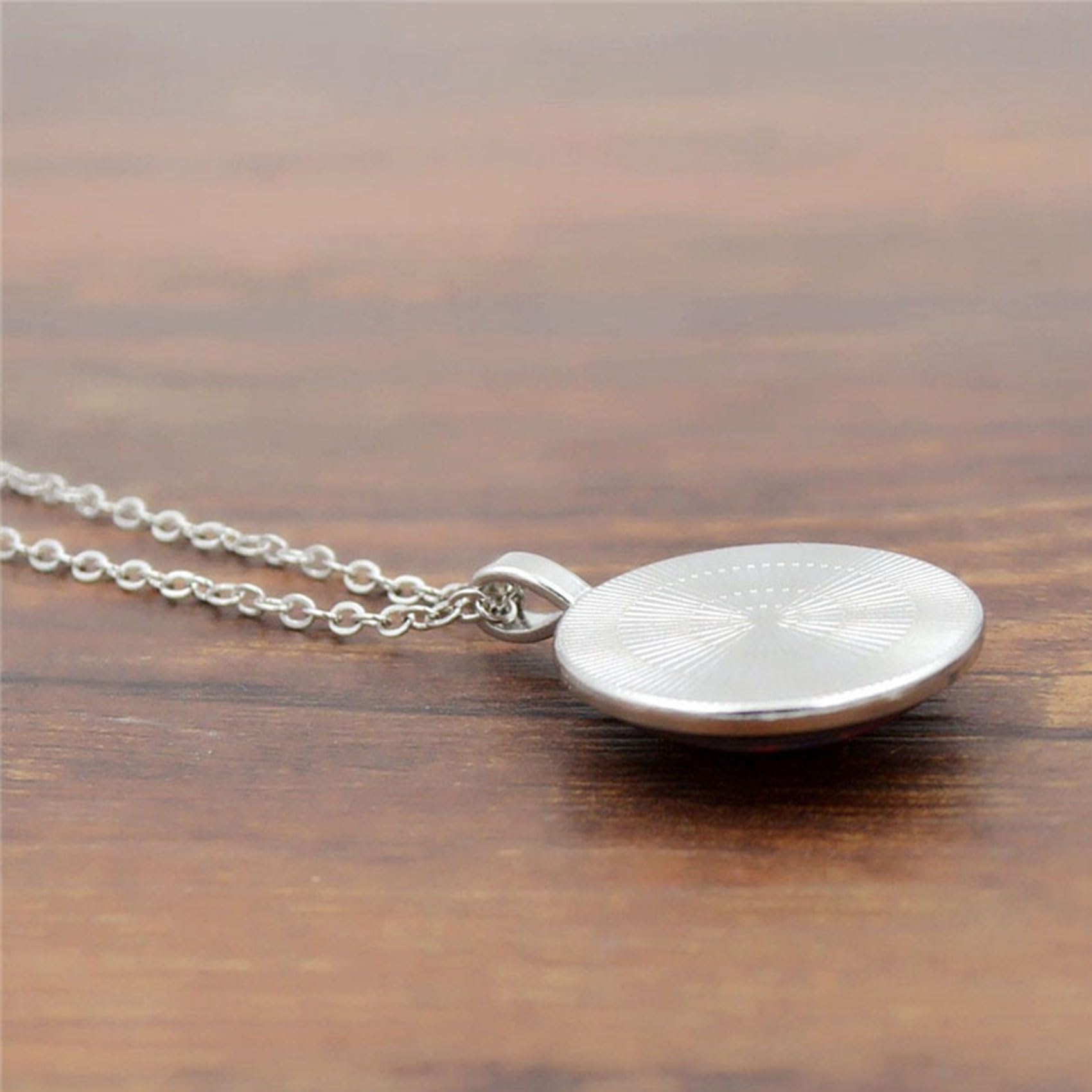 Elegant Silver Necklace for Daughter - Heartfelt Gift from Mom | Personalized 'To My Daughter' Pendant Jewelry for Women & Girls | Perfect Christmas, Birthday & Graduation Present | Ideal for Special Occasions & Everyday Wear
