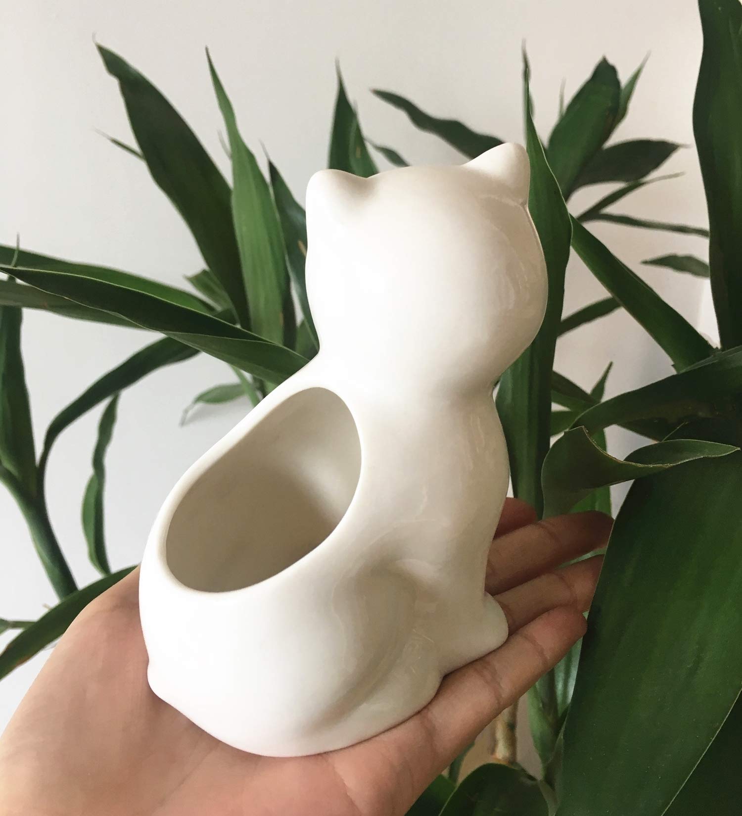 Adorable Ceramic Cat Succulent Pots - Mini Cactus & Flower Planters in White - Perfect for Home Decor, Office Desk & Gift Ideas