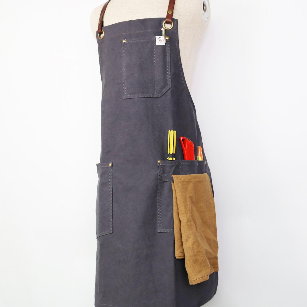 Premium Chef's Satchel - Durable Leather Strap & Waxed Canvas Apron in Khaki - Ideal for Professional Chefs, Cooking Enthusiasts & BBQ Masters