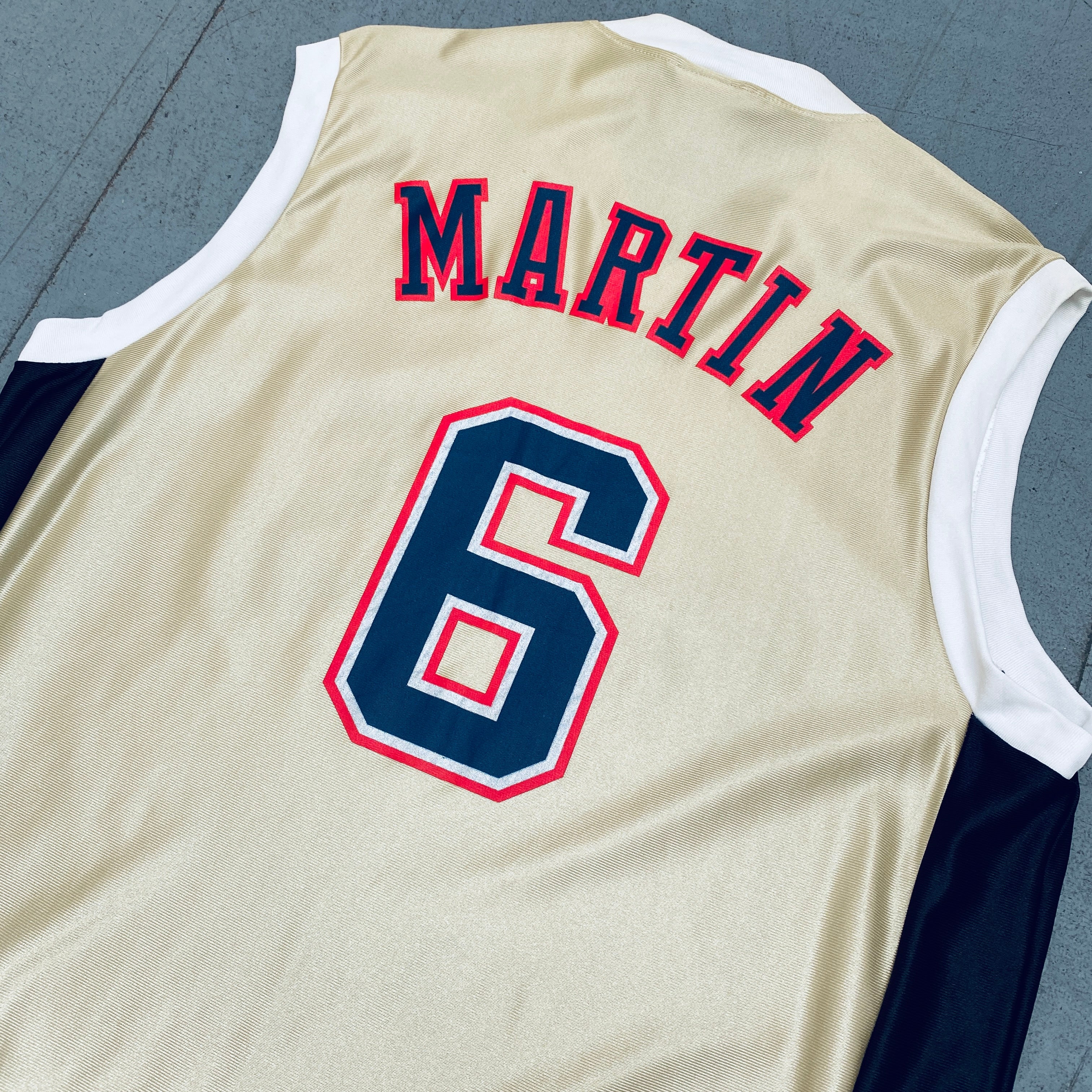 Authentic Kenyon Martin 2002-03 New Jersey Nets White & Gold Majestic Jersey with 2003 NBA Finals Patch - Size Large - Perfect for Basketball Fans, Collectors and Game Day Outfits