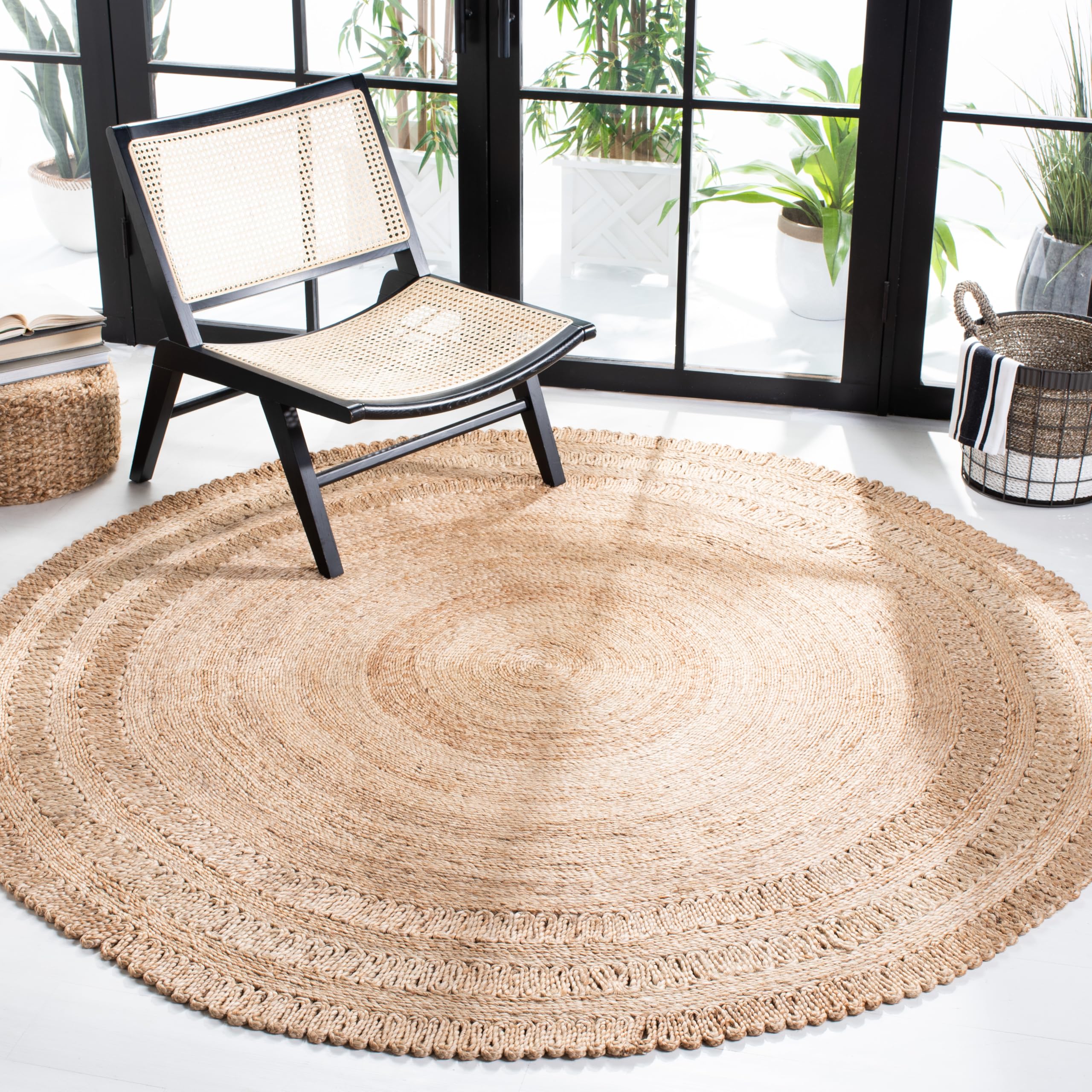 SAFAVIEH Natural Fiber Round Collection 8' Round Jute Area Rug - Handmade Boho Chic Farmhouse Rug for Living Room, Bedroom & Nursery | Eco-Friendly Natural Fiber Floor Decor
