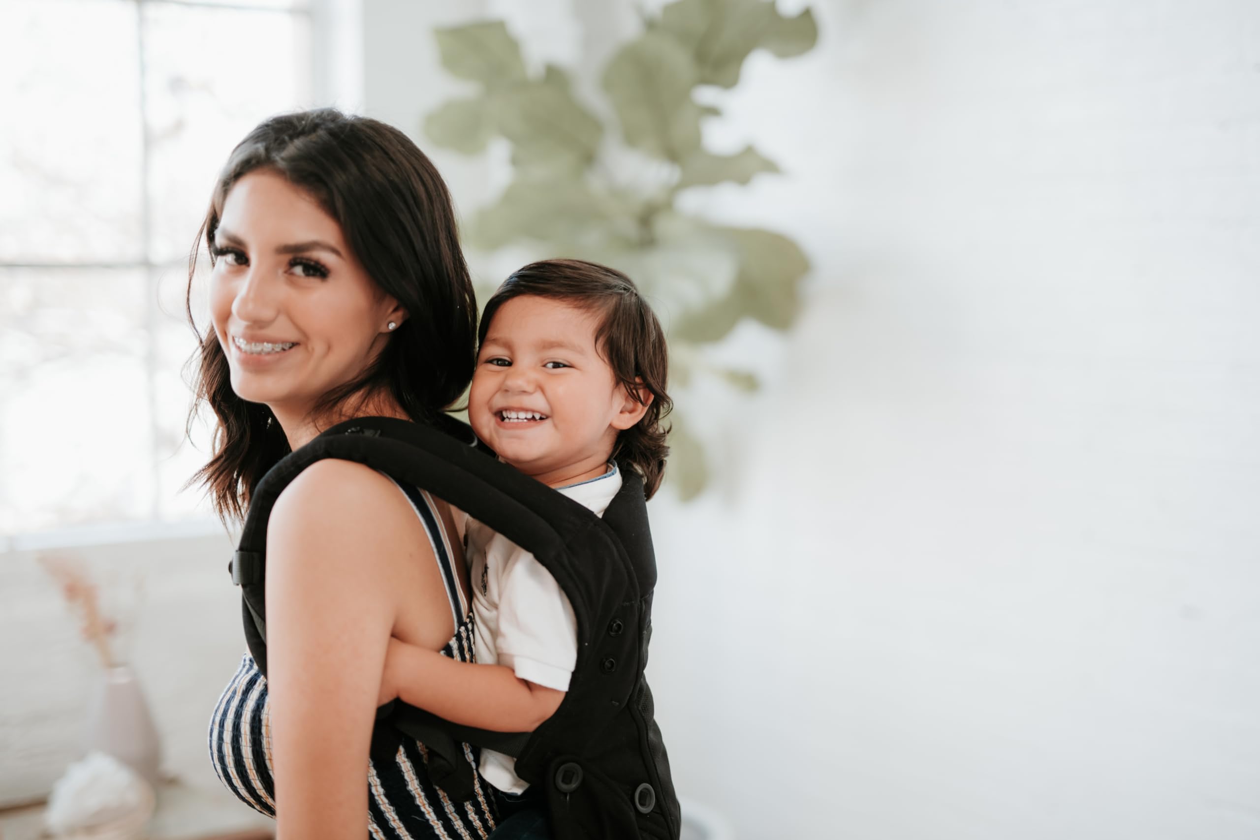 **Tula Coast Explore Mesh Baby Carrier - Adjustable Ergonomic Infant to Toddler Carrier (7-45 lbs) - Newborn, Front & Back Carry - Breathable & Comfortable for Hiking, Travel & Daily Use (Urbanista)**