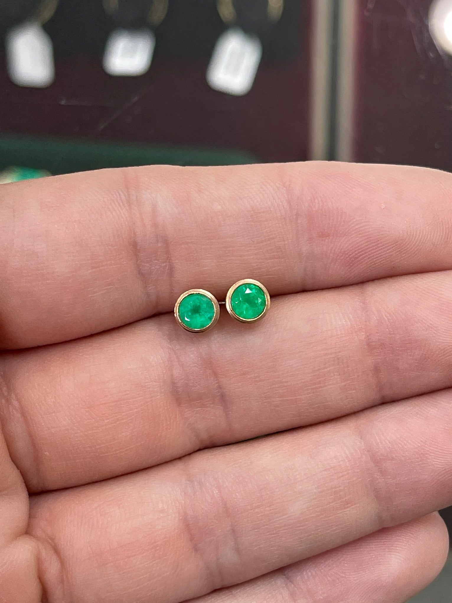 14K Rose Gold Round Cut Emerald Stud Earrings - 1.40tcw Rich Green Gemstone for Women, Gift for Her, Birthday, Anniversary, Wedding, Party & Special Occasions